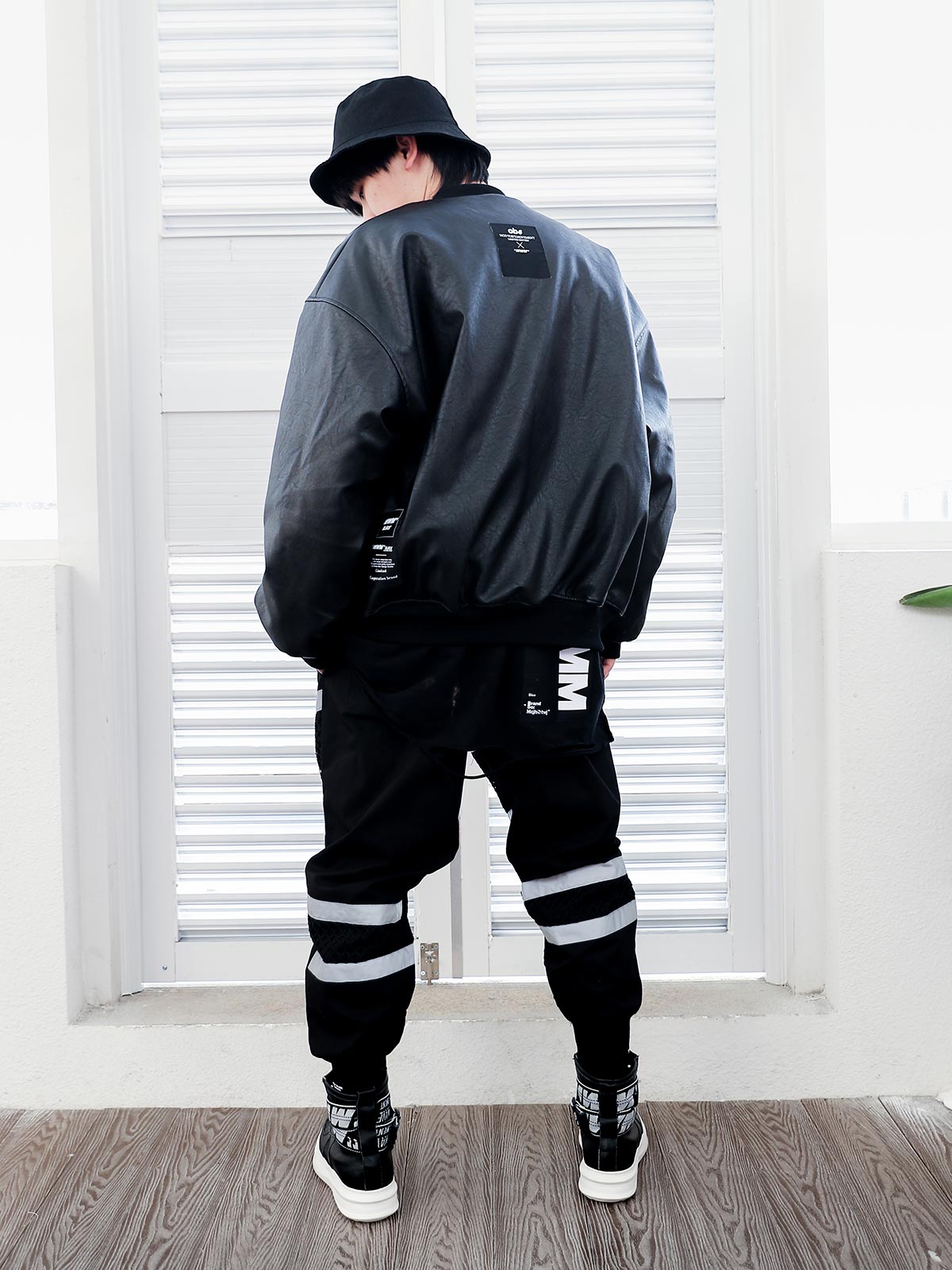 BASIC JACKET