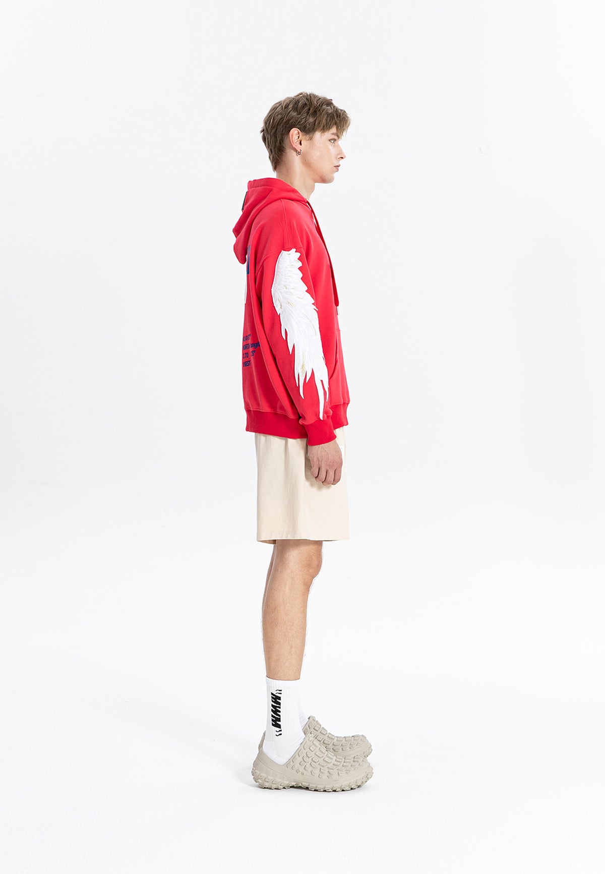 Sudadera con capucha y alas bordadas | MWM
