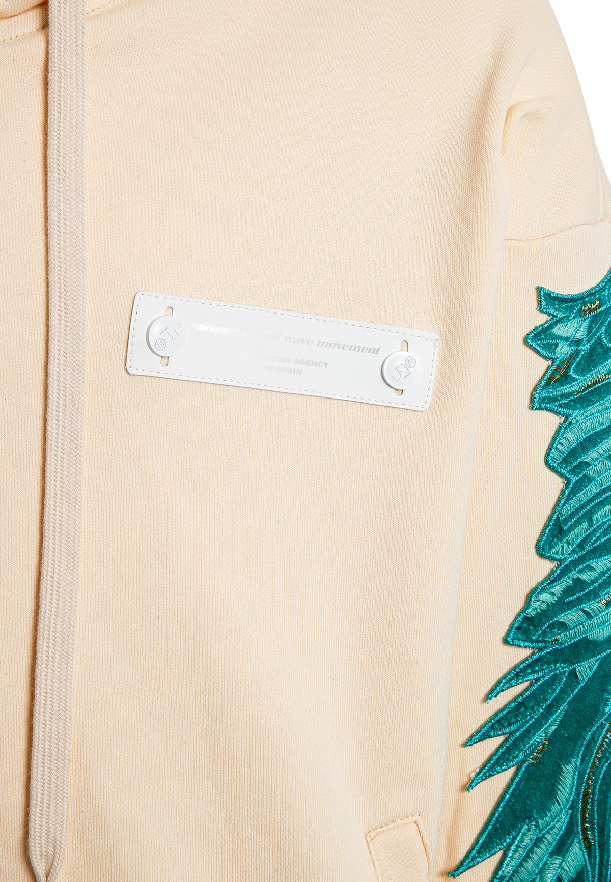 Sudadera con capucha de alas bordadas | MWM