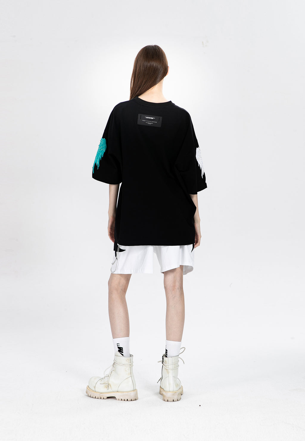 MWM EMBROIDERED WINGS T-SHIRT