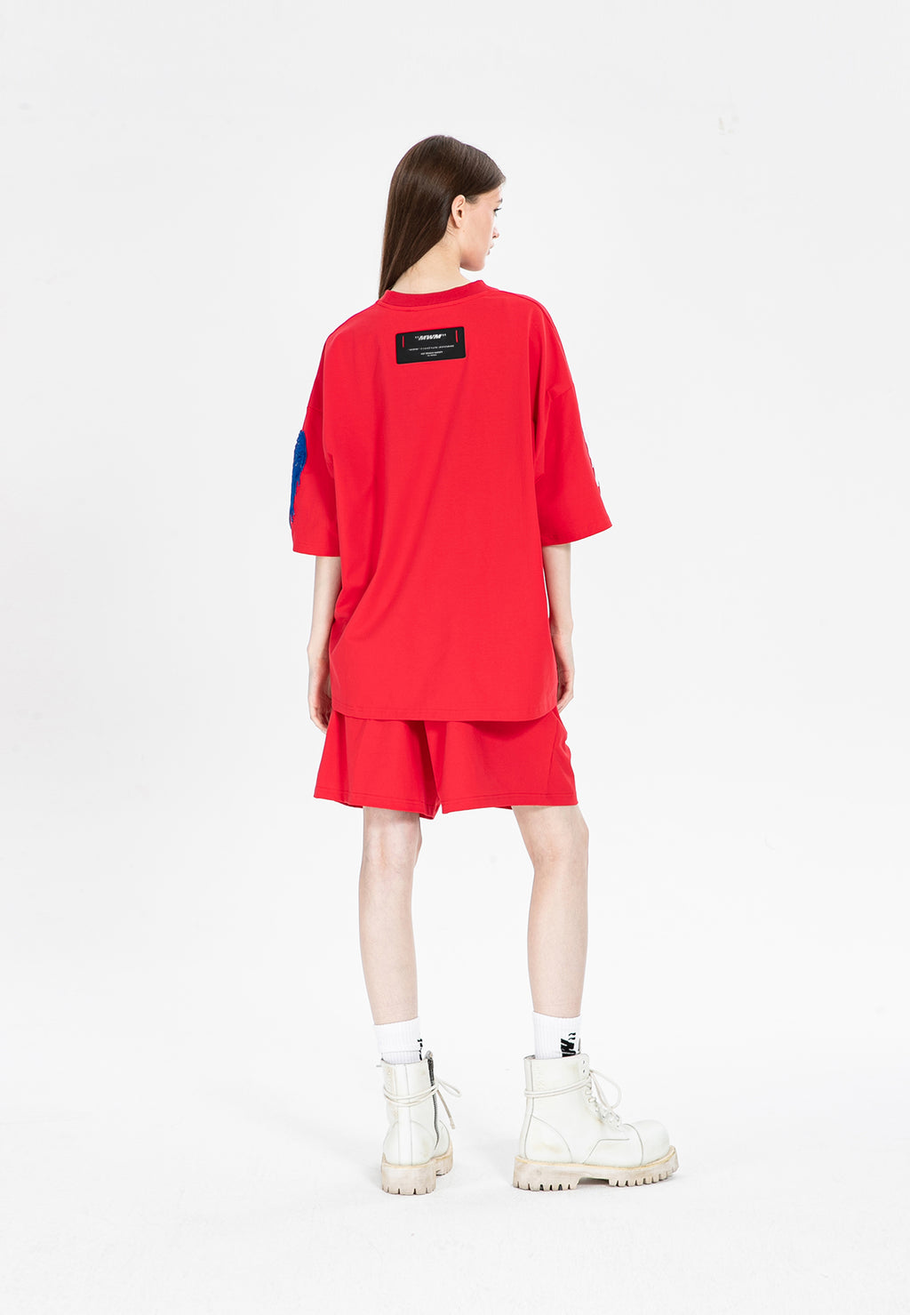 MWM EMBROIDERED WINGS T-SHIRT