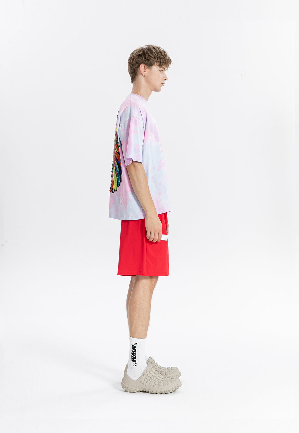 Camiseta con alas bordadas y lentejuelas | MWM