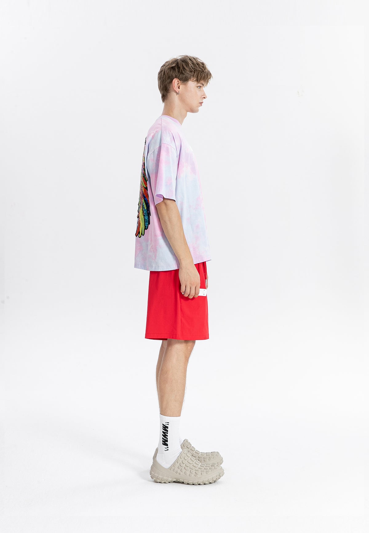 Camiseta con alas bordadas y lentejuelas | MWM