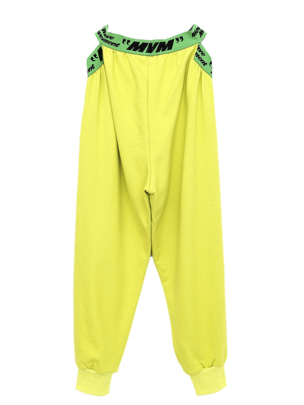 PANTS WITH SLITS