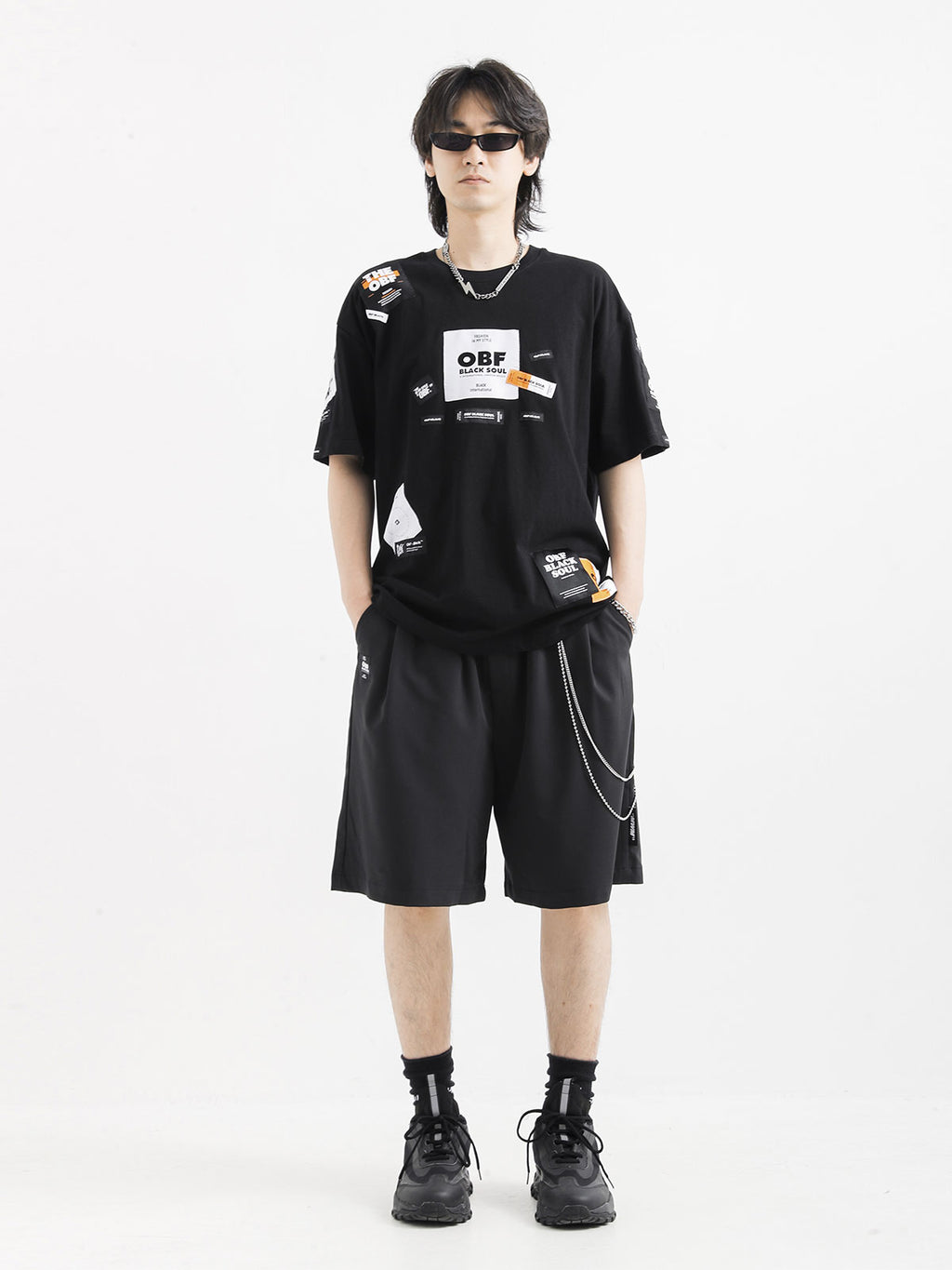 BERMUDA SHORTS WITH CHAIN MWM