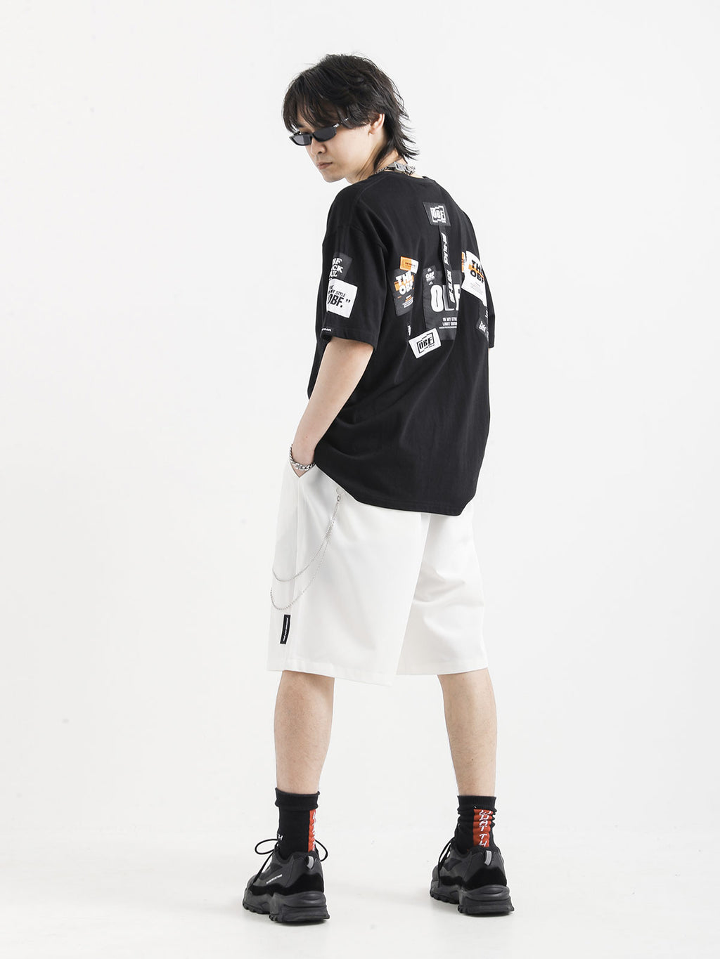 BERMUDA SHORTS WITH CHAIN MWM