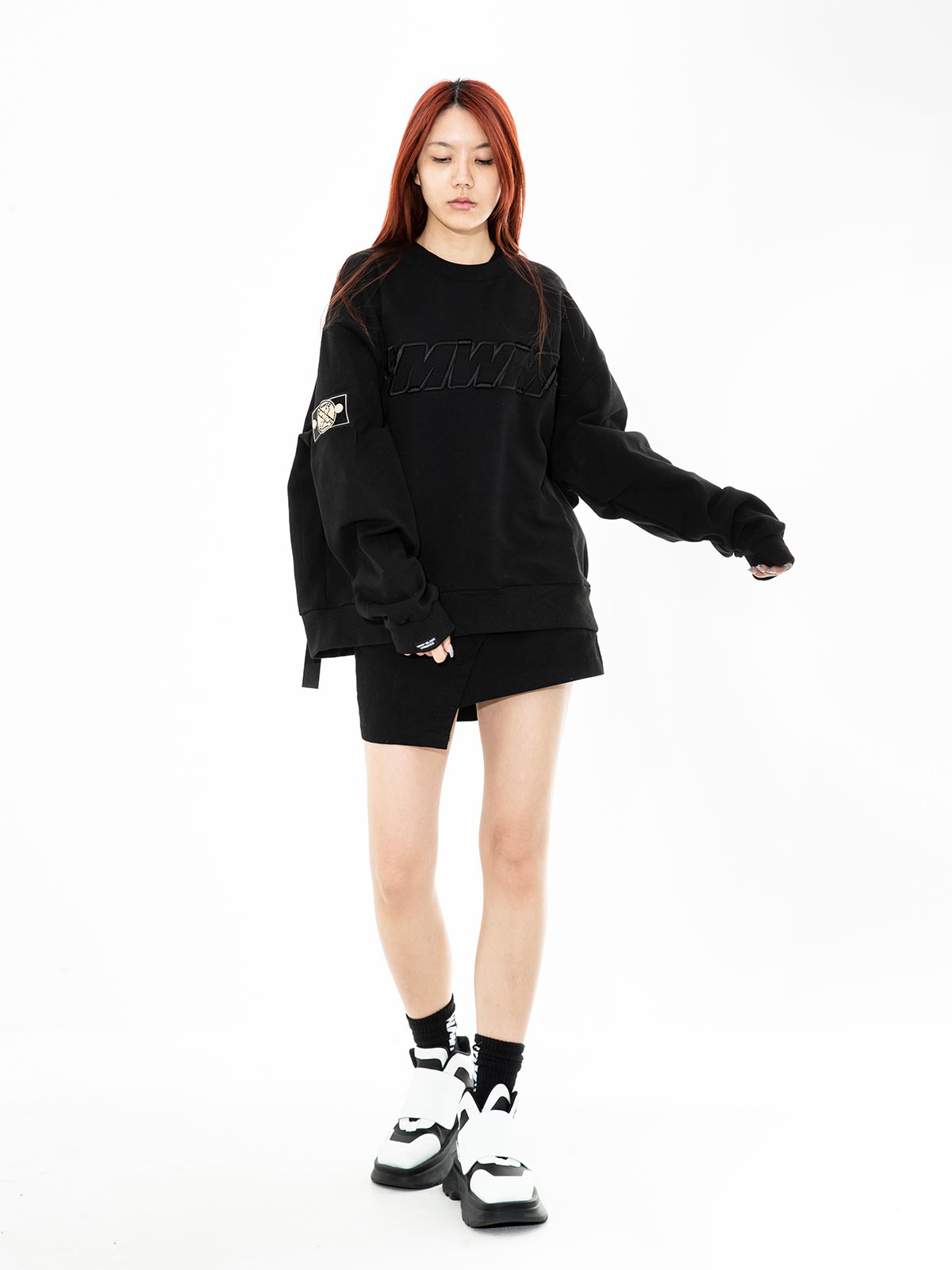 SUDADERA LOGO MWM BORDADO