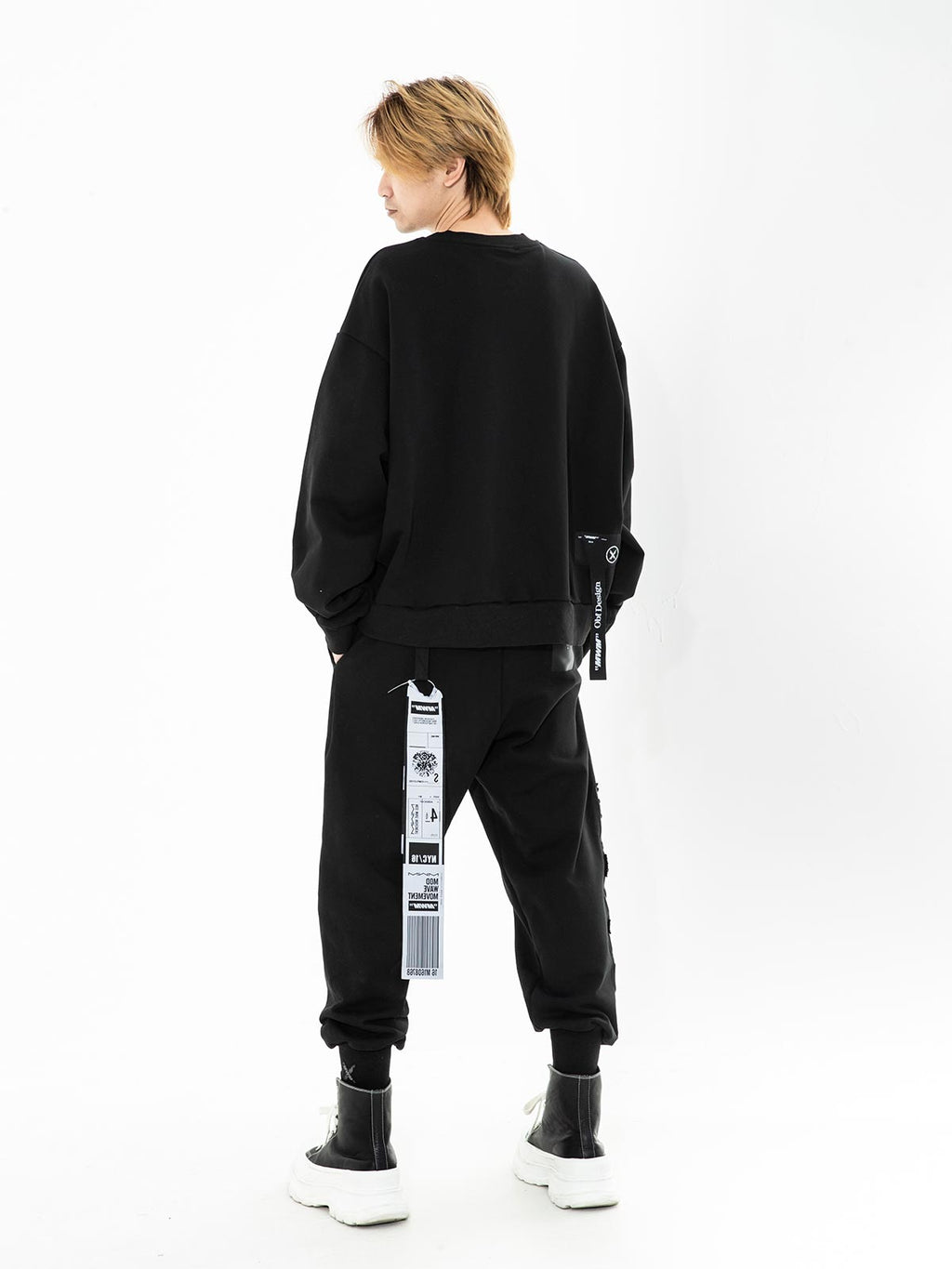 SUDADERA LOGO MWM BORDADO
