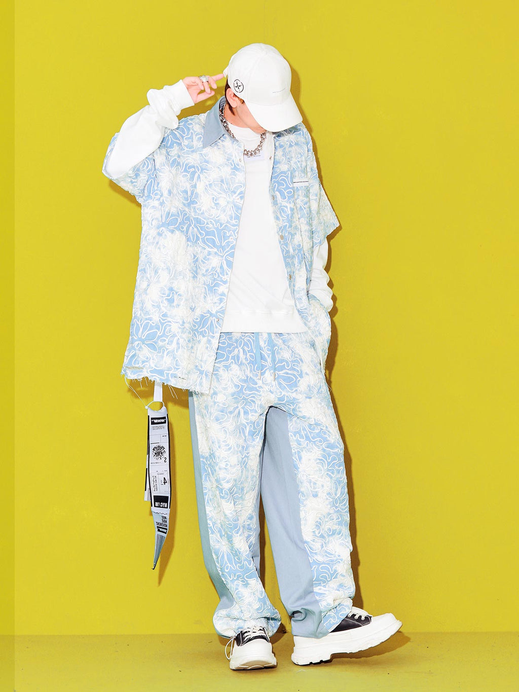 PANTALÓN FLORAL