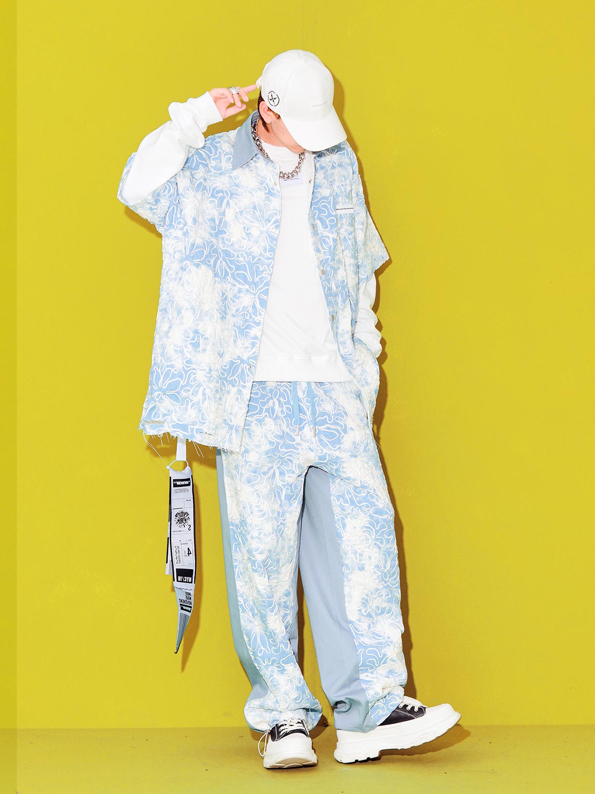 PANTALÓN FLORAL