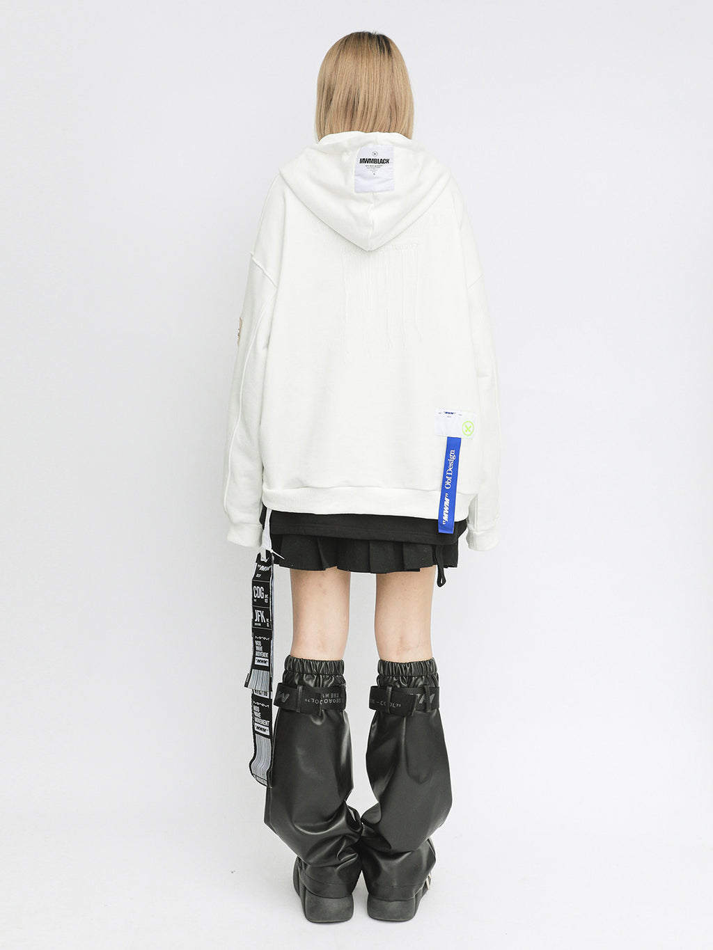 SUDADERA CON CAPUCHA