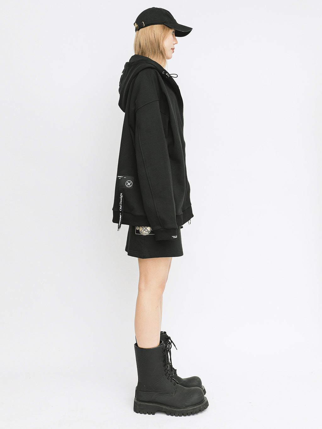 SUDADERA CON CAPUCHA