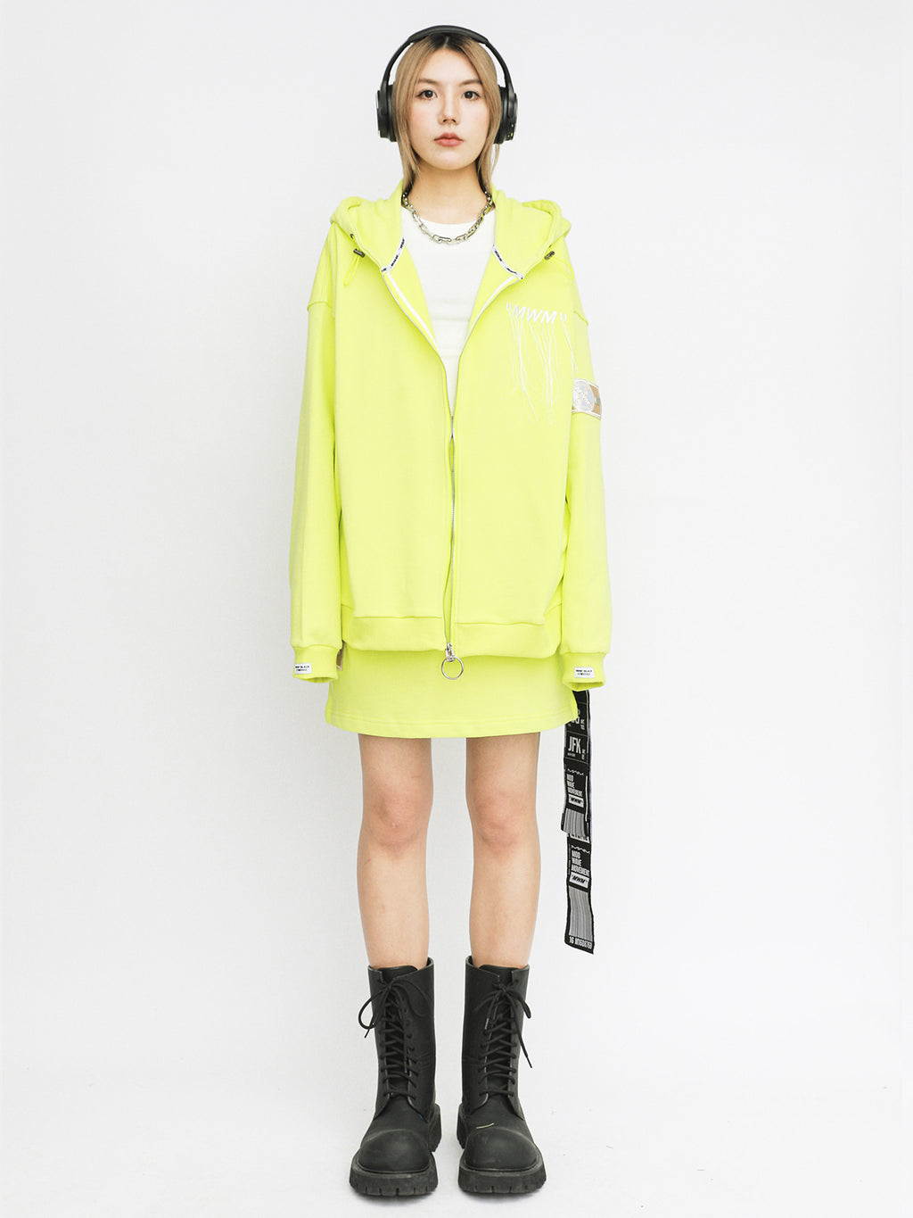 SUDADERA CON CAPUCHA