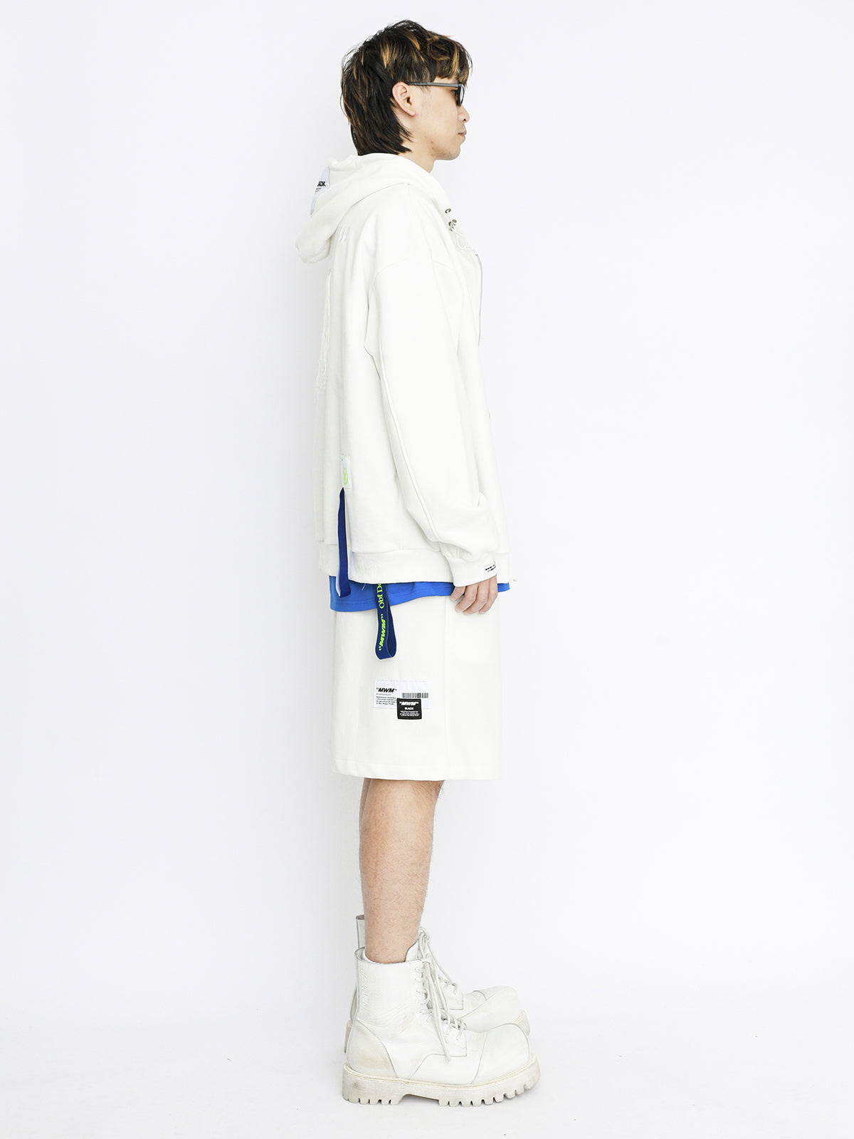 SUDADERA CON CAPUCHA