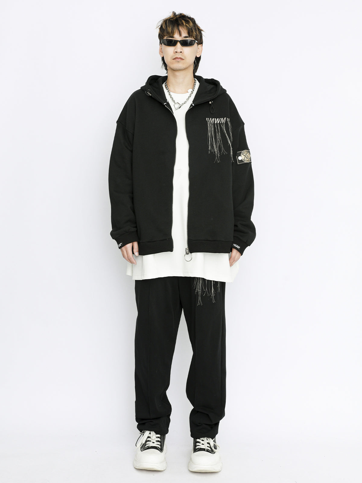 SUDADERA CON CAPUCHA