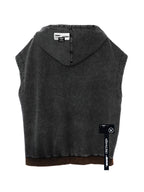 HOODED VEST