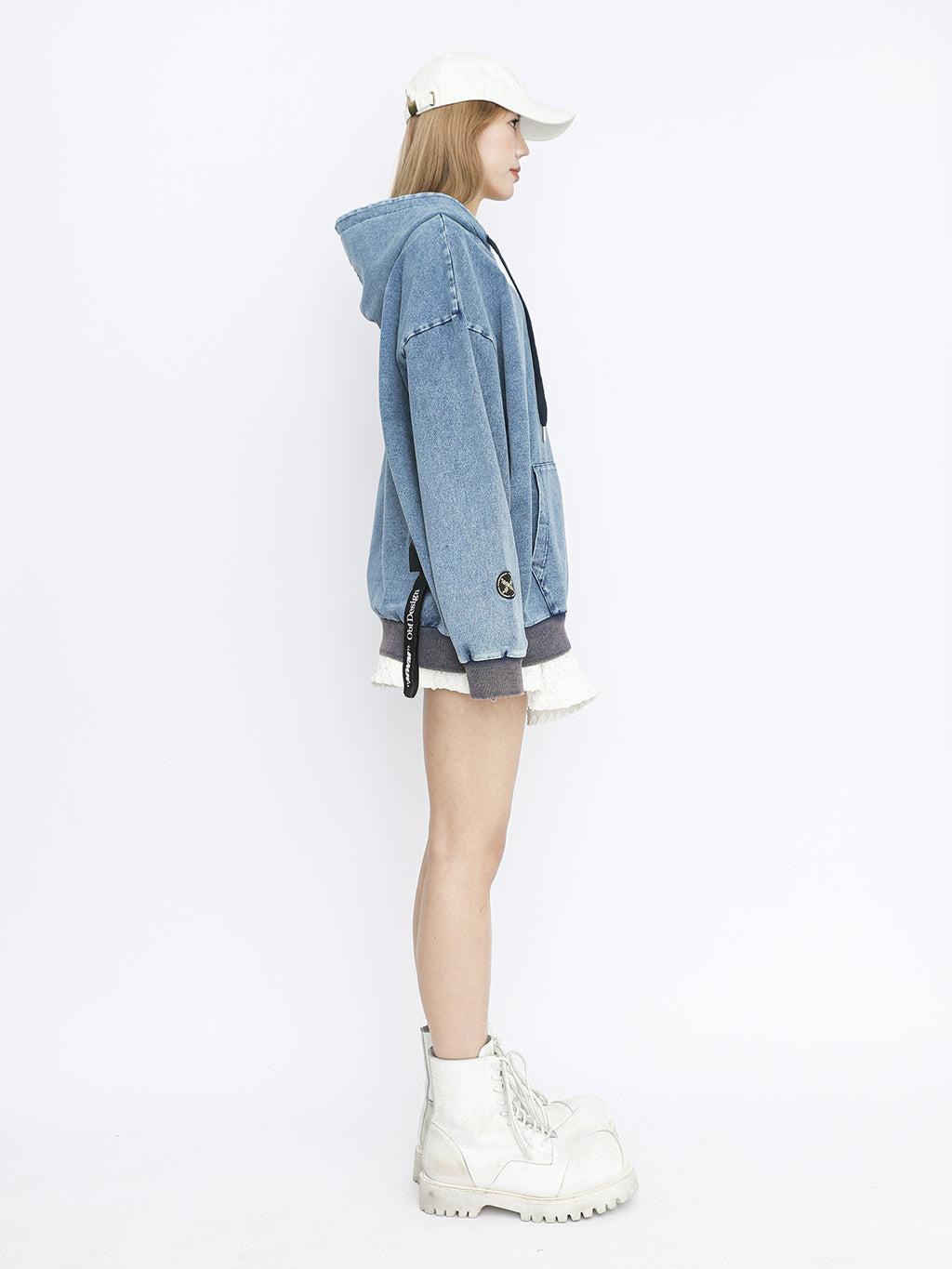 SUDADERA CON CAPUCHA