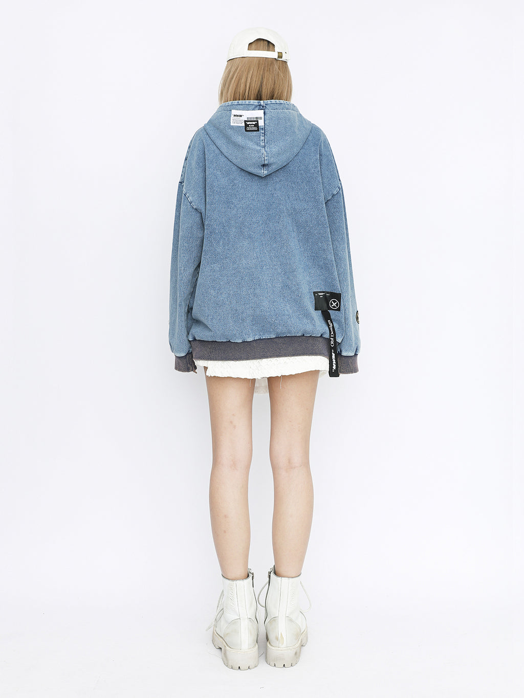 SUDADERA CON CAPUCHA