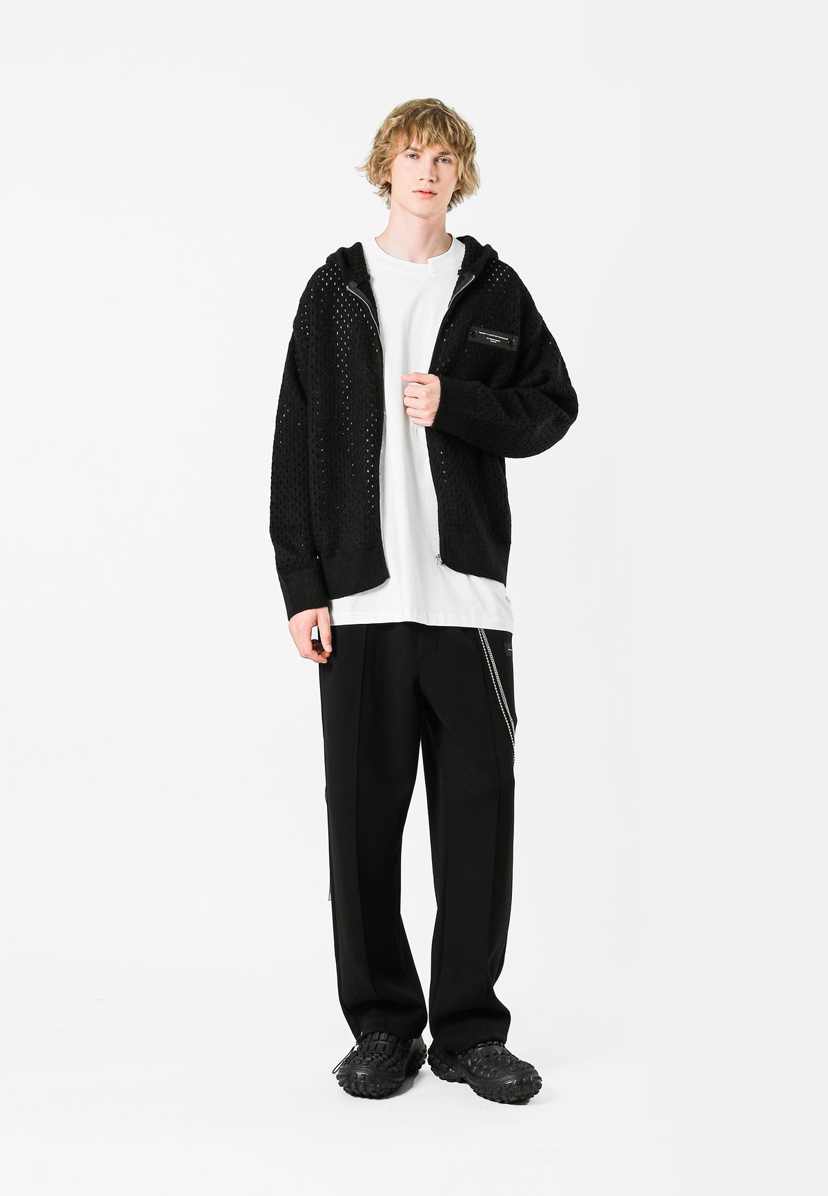 SUDADERA DE PUNTO CON CAPUCHA MWM