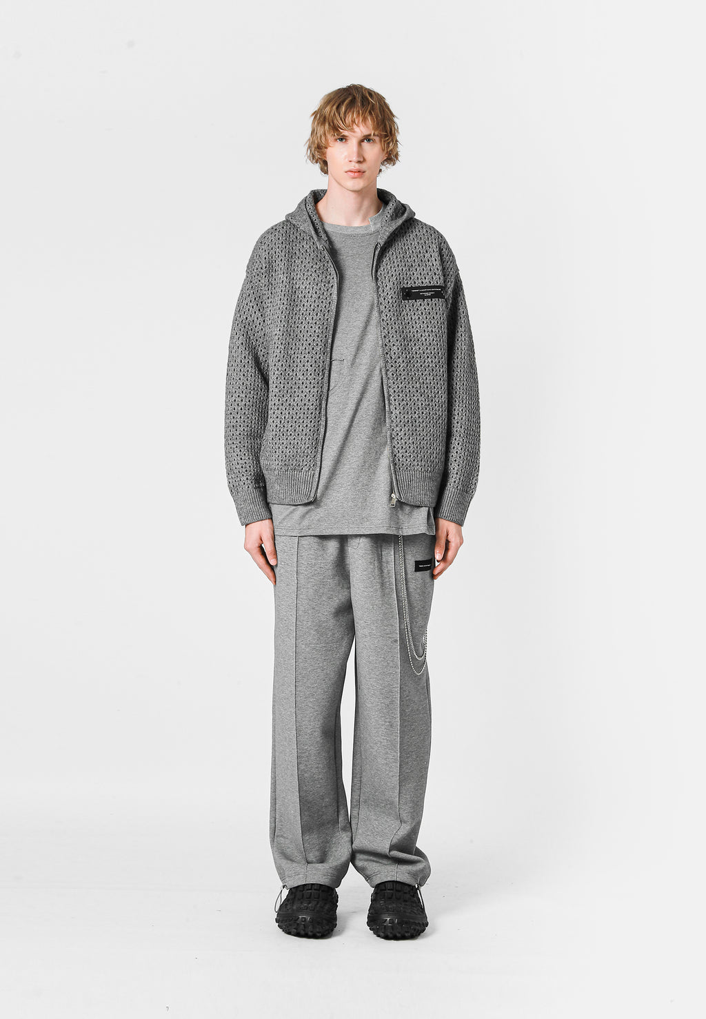 SUDADERA DE PUNTO CON CAPUCHA MWM