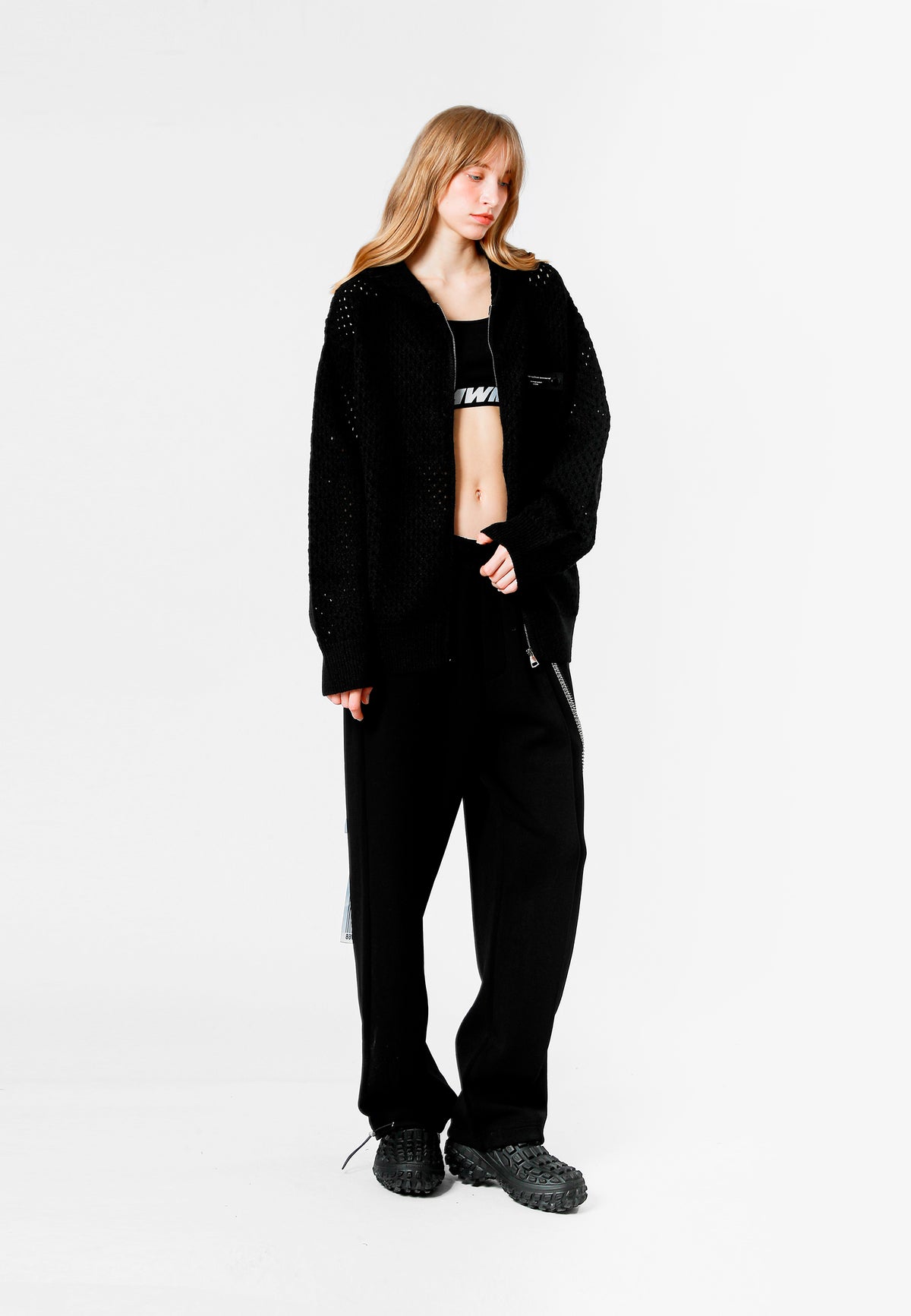 SUDADERA DE PUNTO CON CAPUCHA MWM