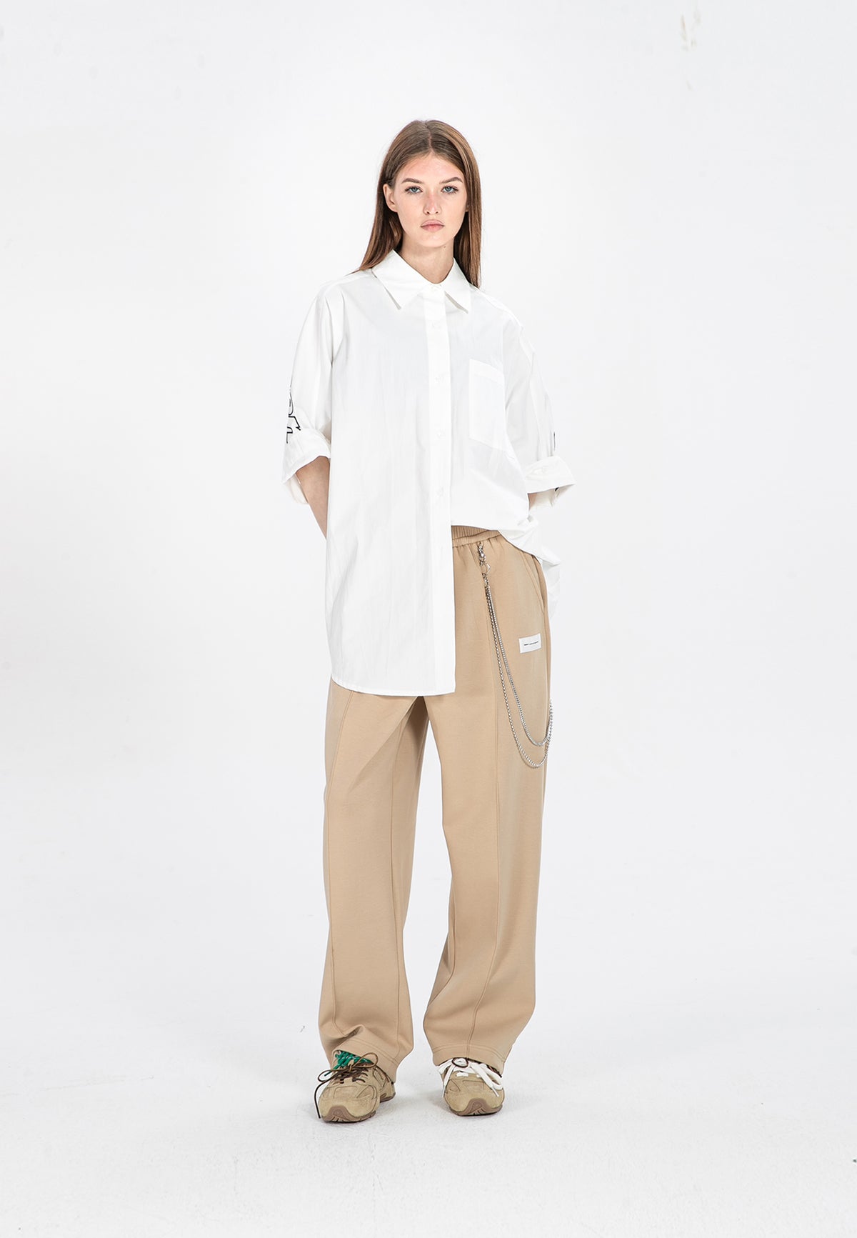 PANTALÓN DE PUNTO MWM CON CADENA