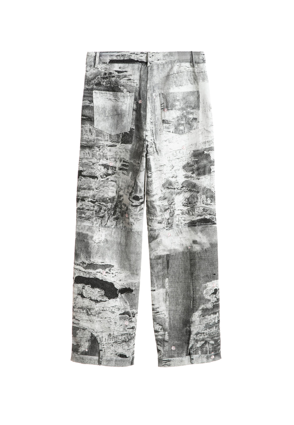 MWM DISTRESSED DENIM JEANS