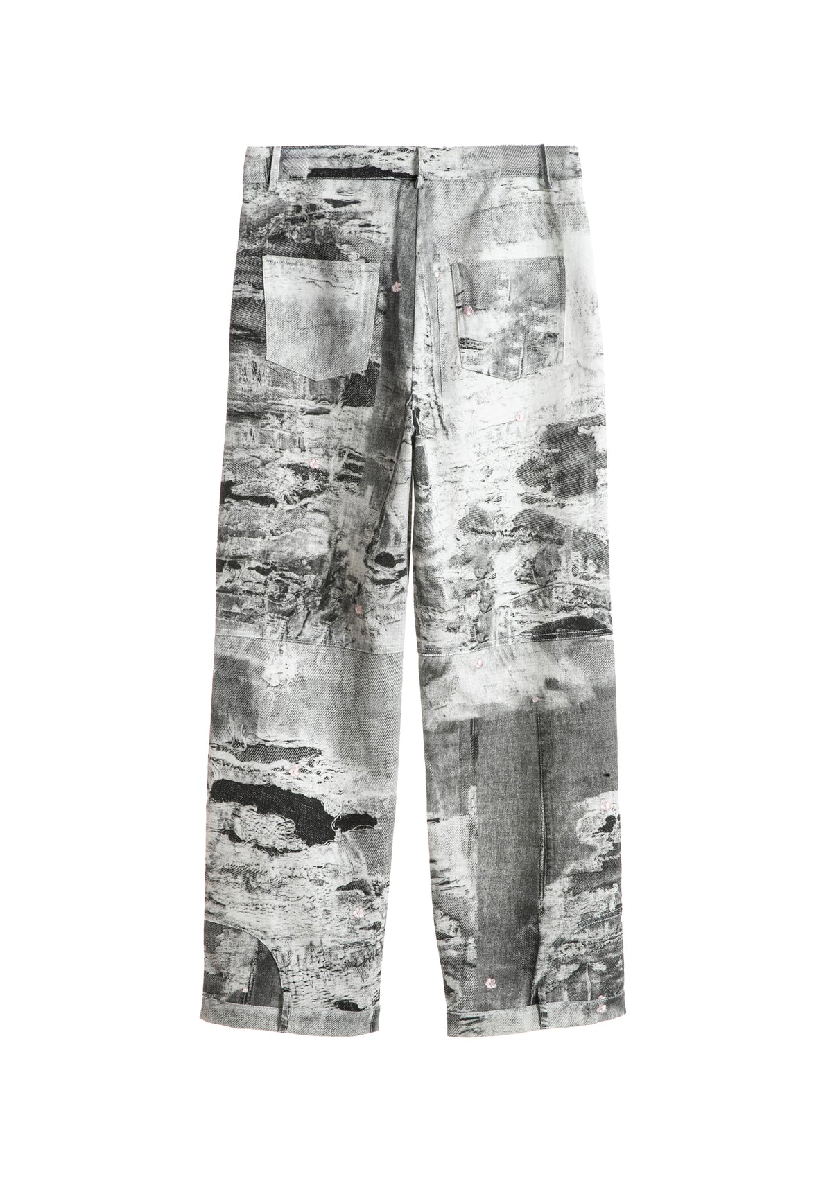 MWM DISTRESSED DENIM JEANS