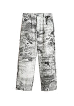 MWM DISTRESSED DENIM JEANS