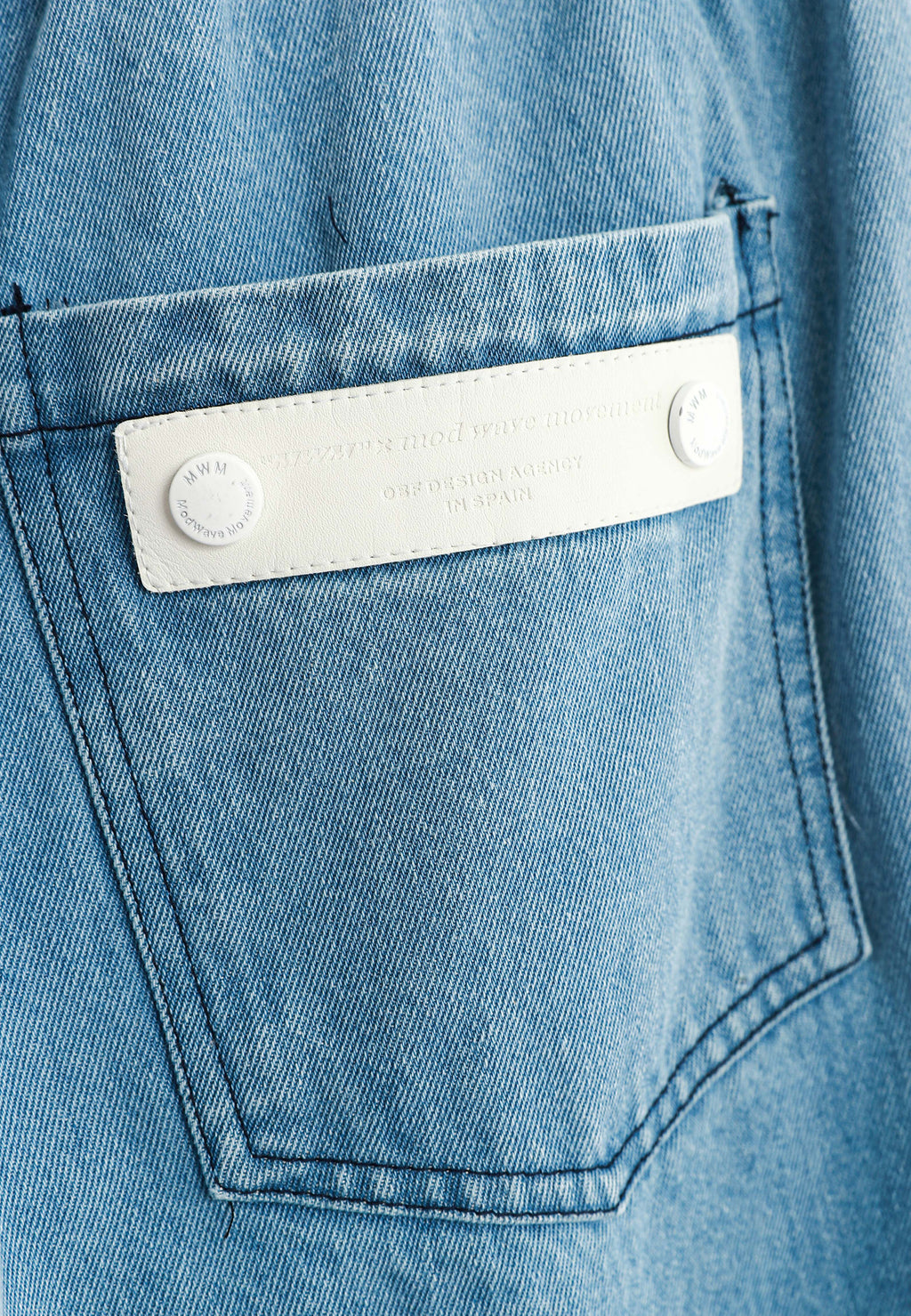 Pantalón con parche de Oso Teddy | MWM