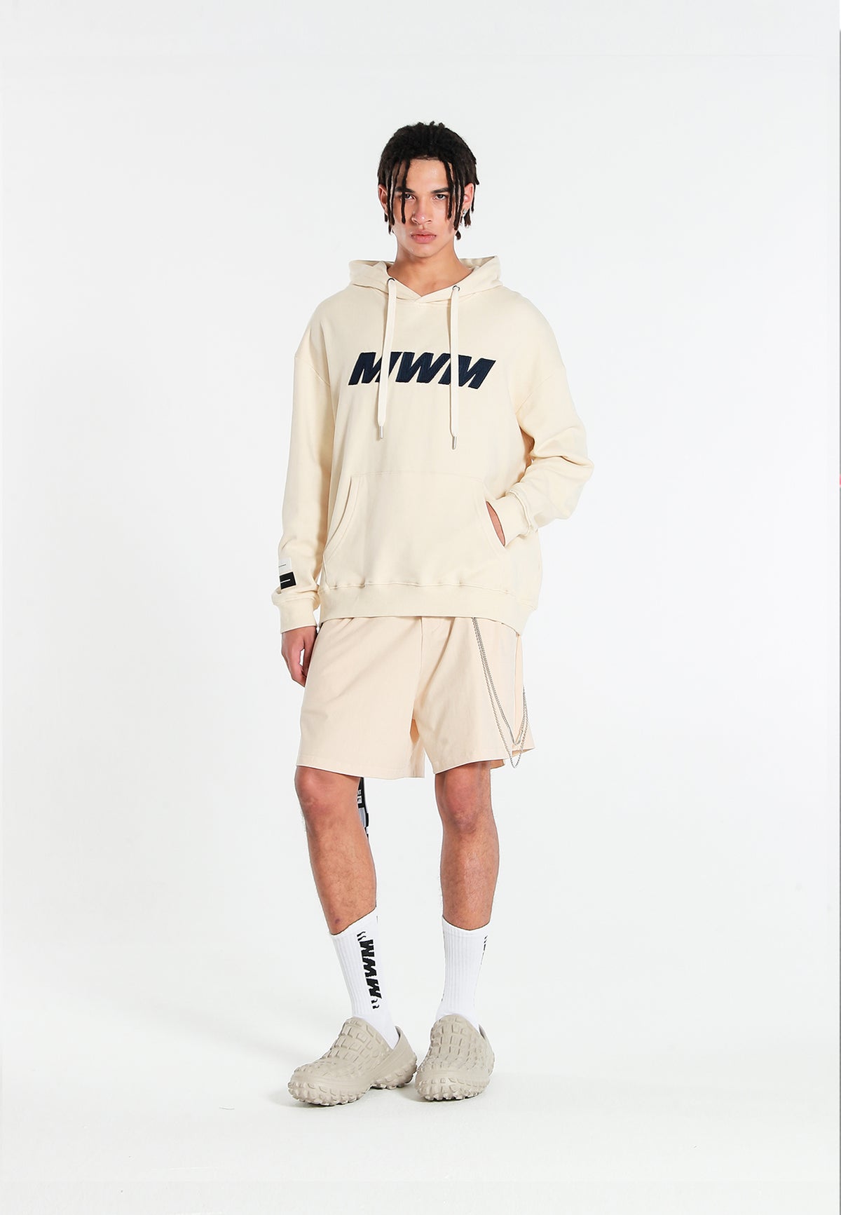 Sudadera con capucha con print de flor de almendro | MWM