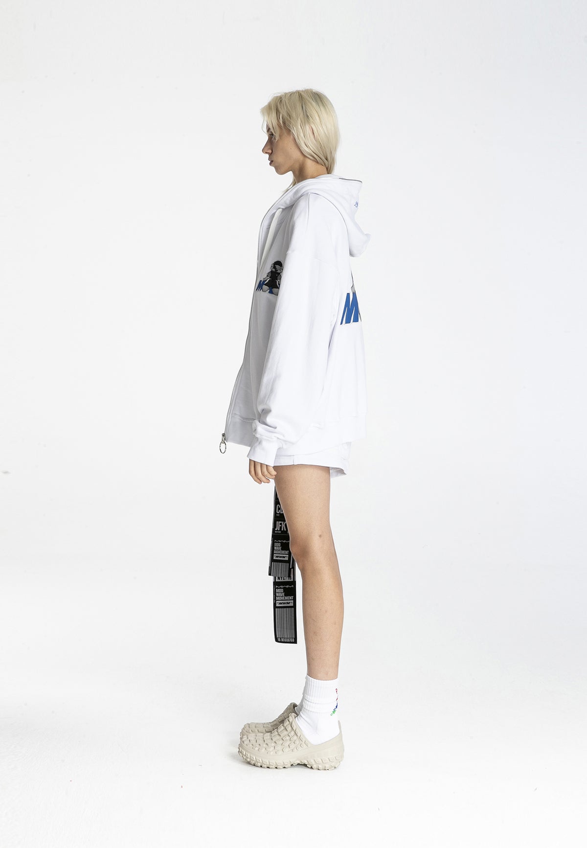 SUDADERA CON CAPUCHA MWM VANGUARD'S DOG