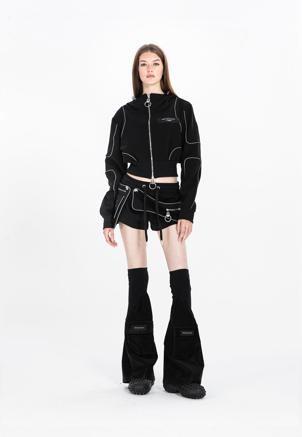 CHAQUETA DEPORTIVA MWM CON DETALLE REFLECTANTE