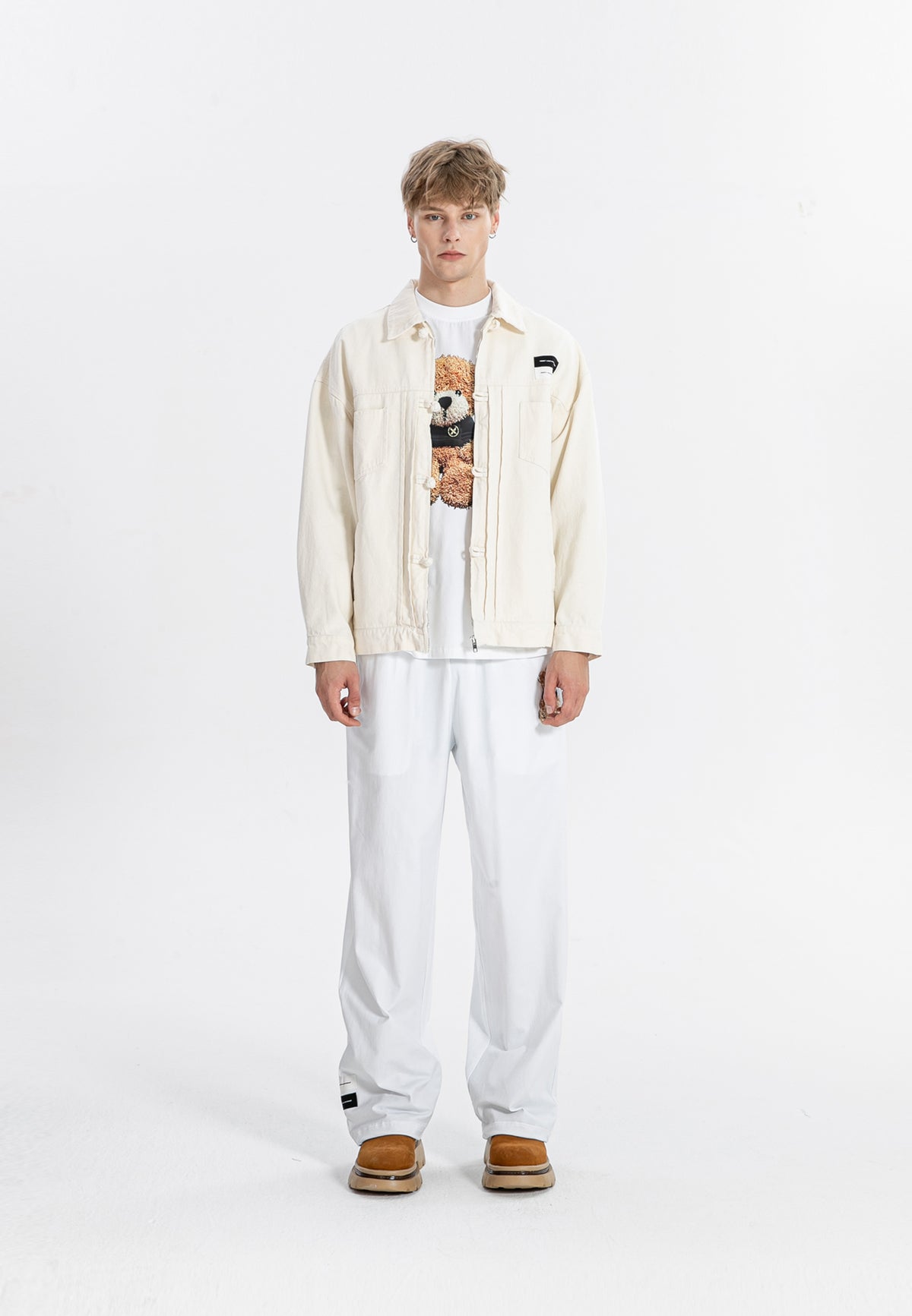 Chaqueta vaquera con parches de Oso Teddy | MWM