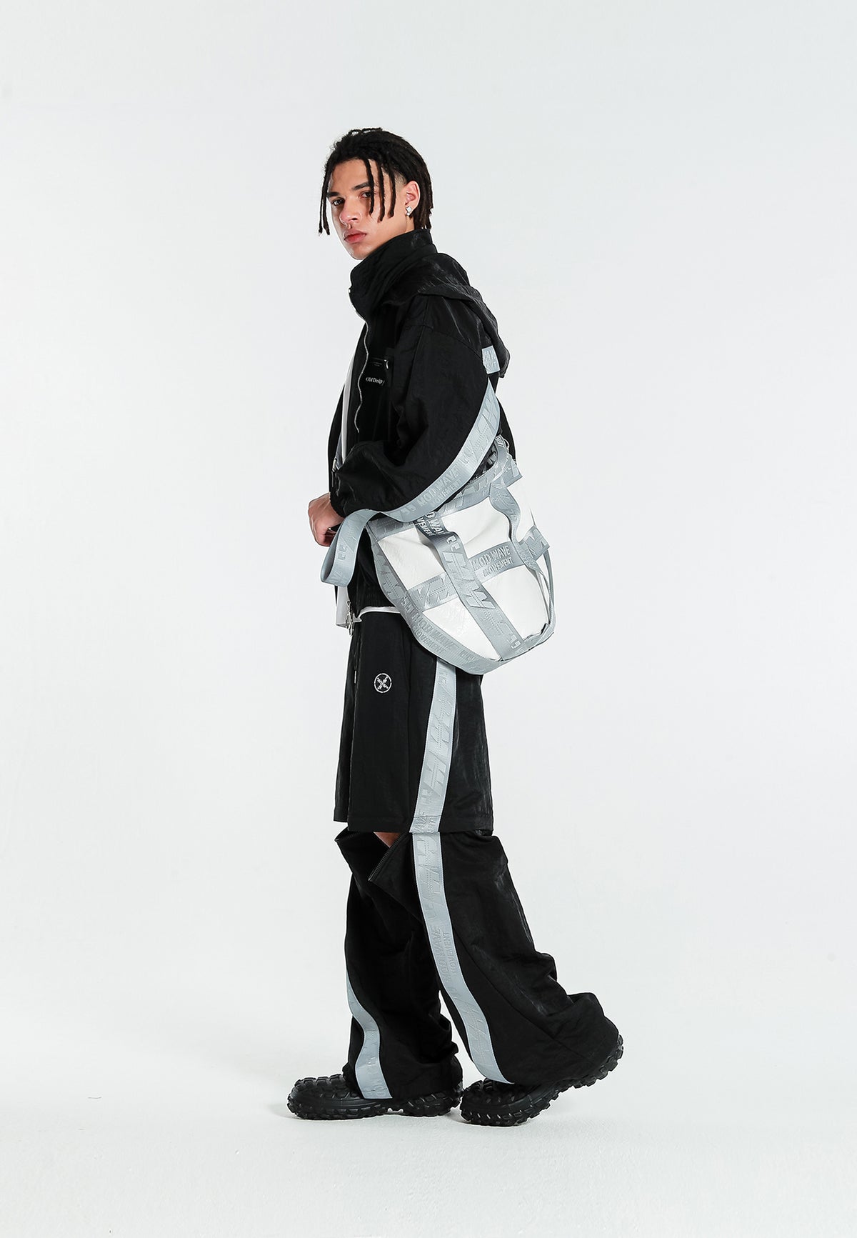 Bolso tote con efecto piel | MWM