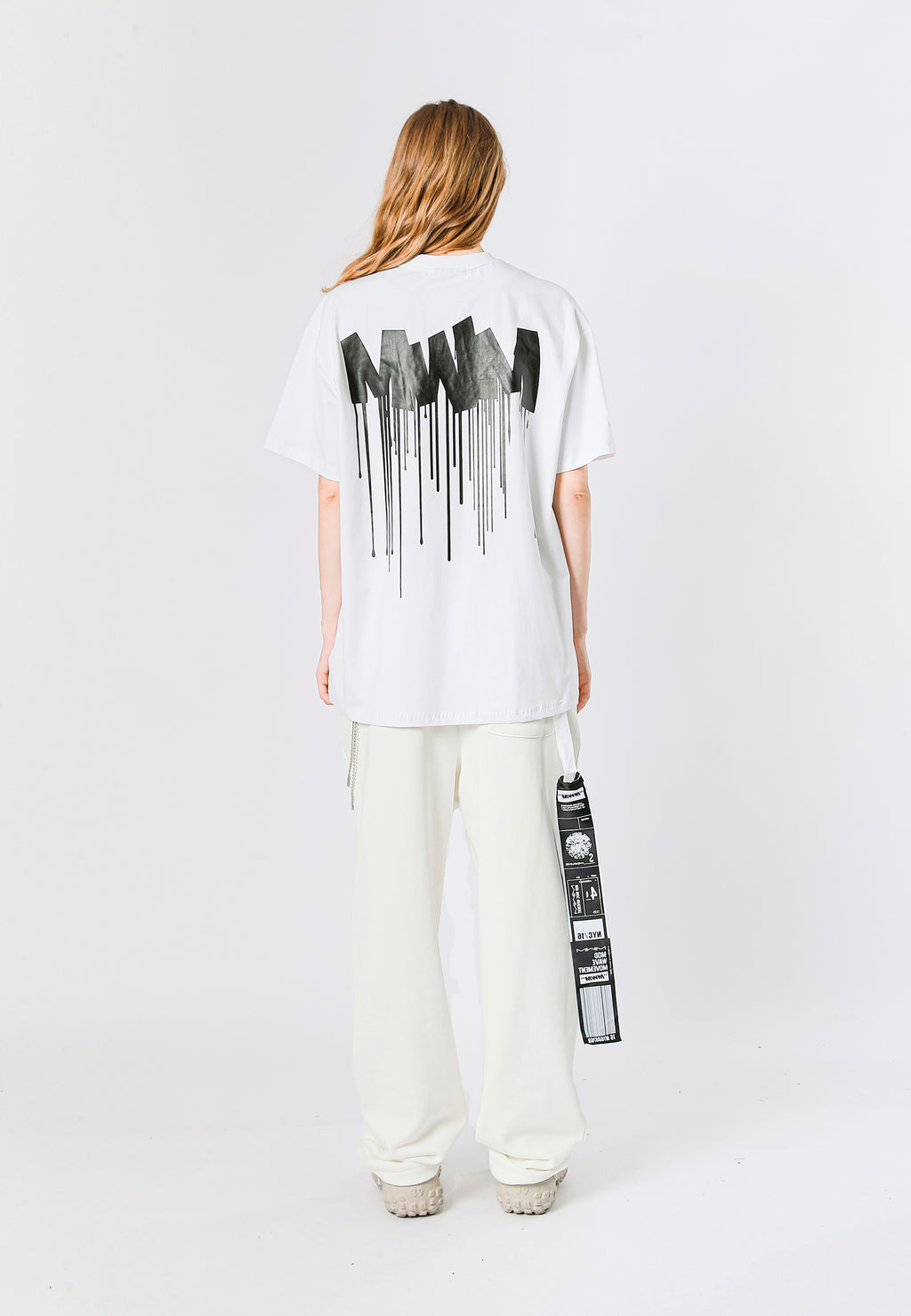 CAMISETA LOGO MWM