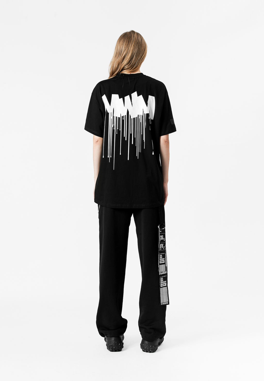 CAMISETA LOGO MWM