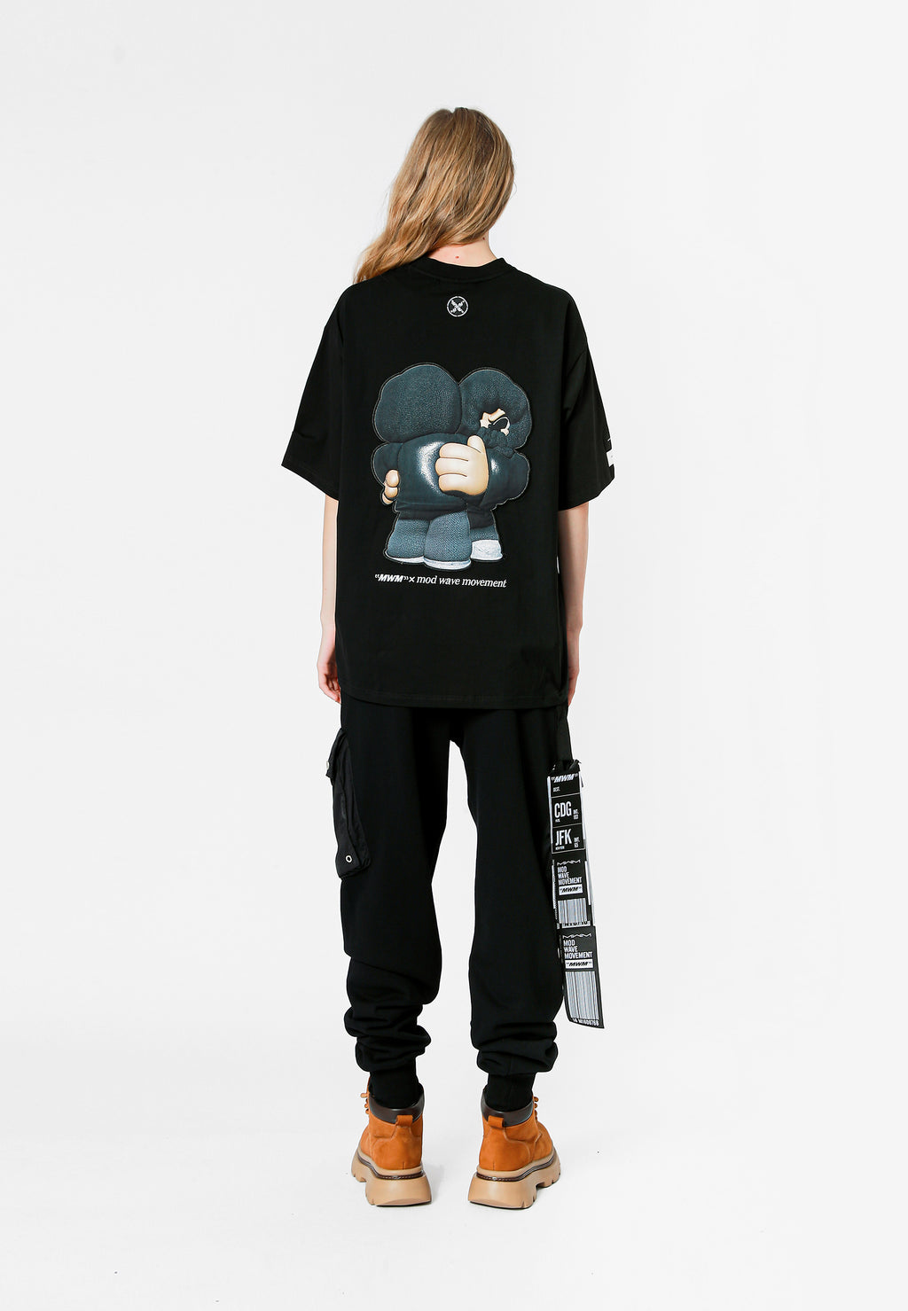 VANGUARD'S DOG T-SHIRT
