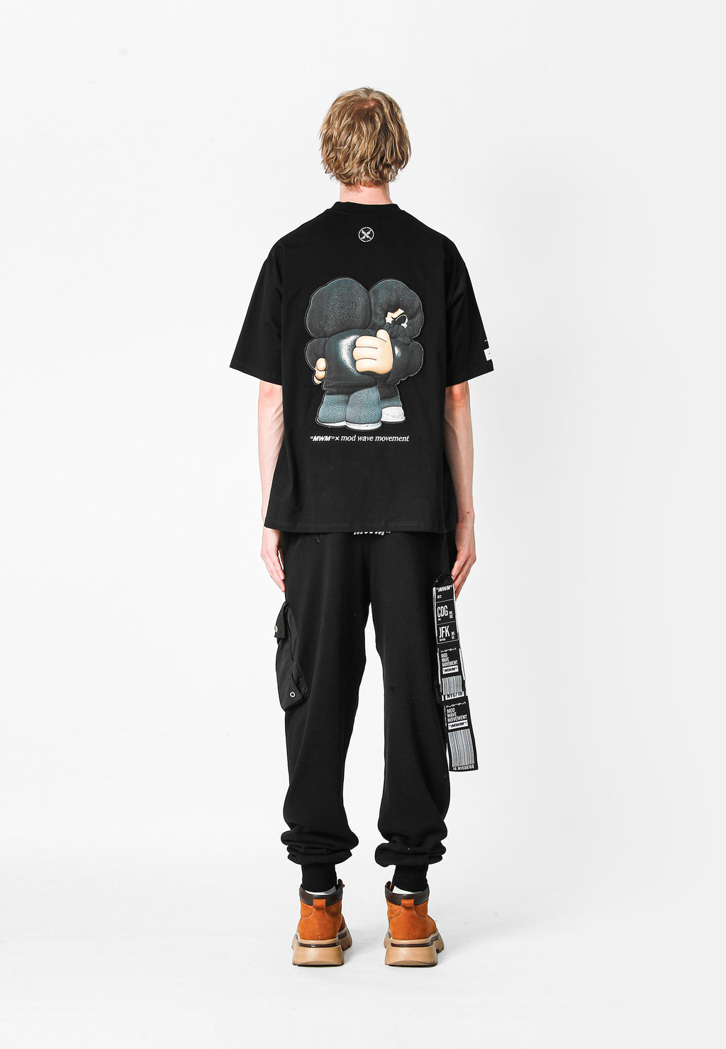VANGUARD'S DOG T-SHIRT