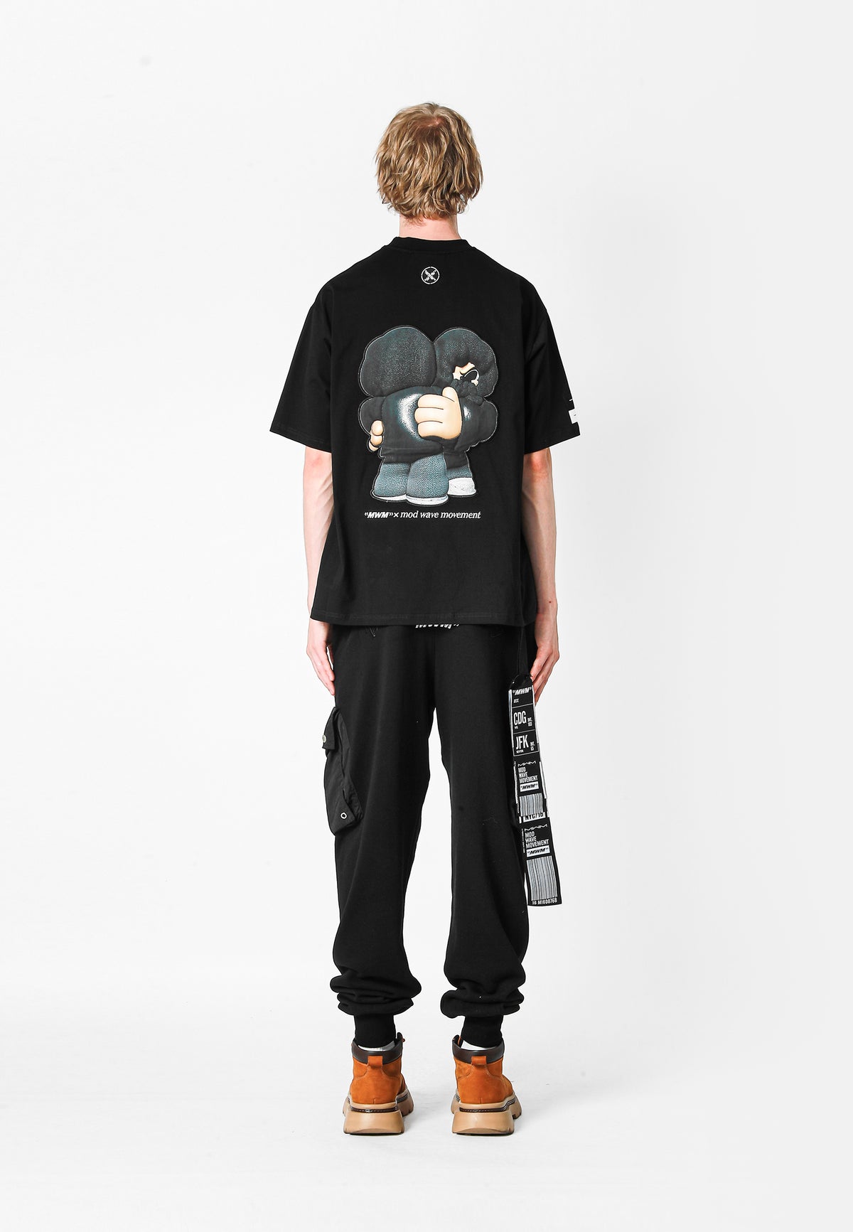 VANGUARD'S DOG T-SHIRT