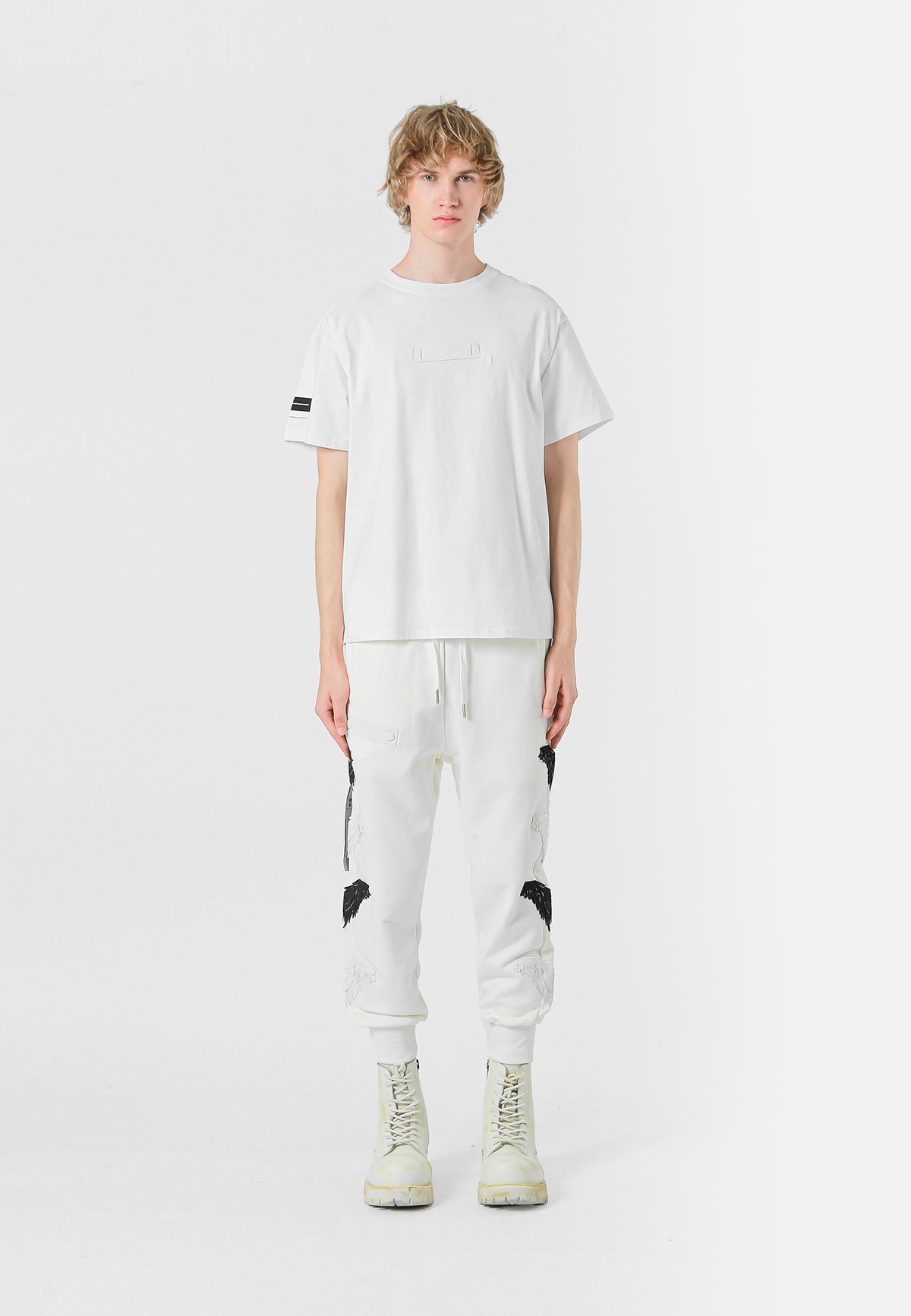 WING T-SHIRT