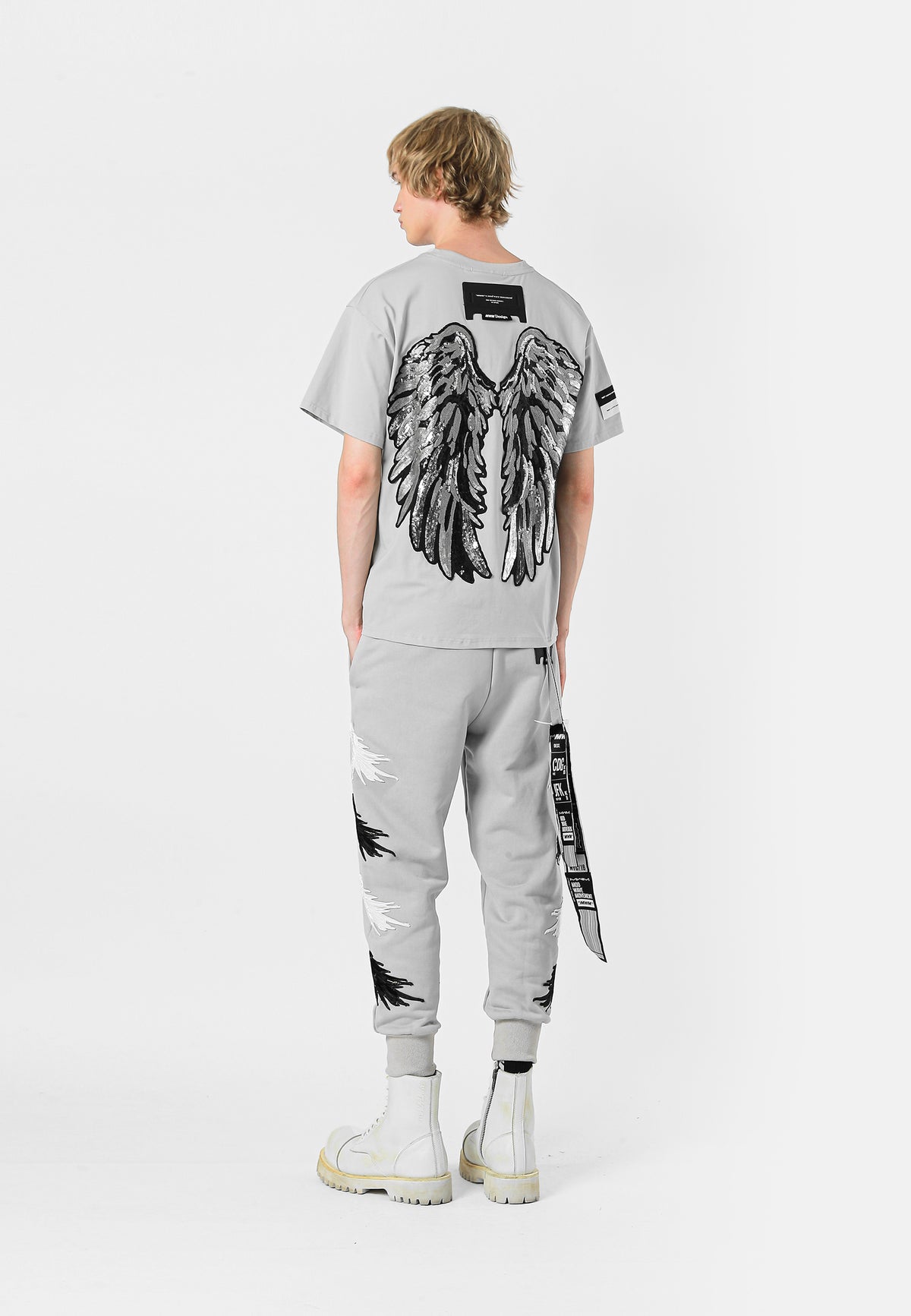 WING T-SHIRT