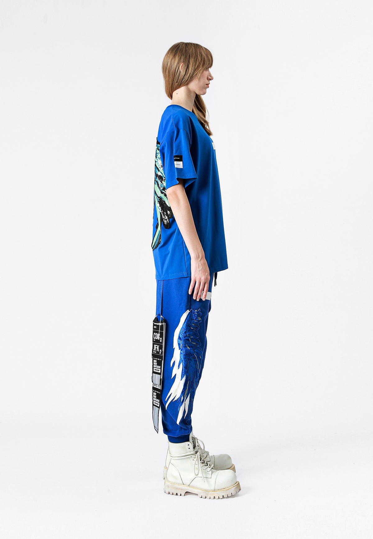 WING T-SHIRT
