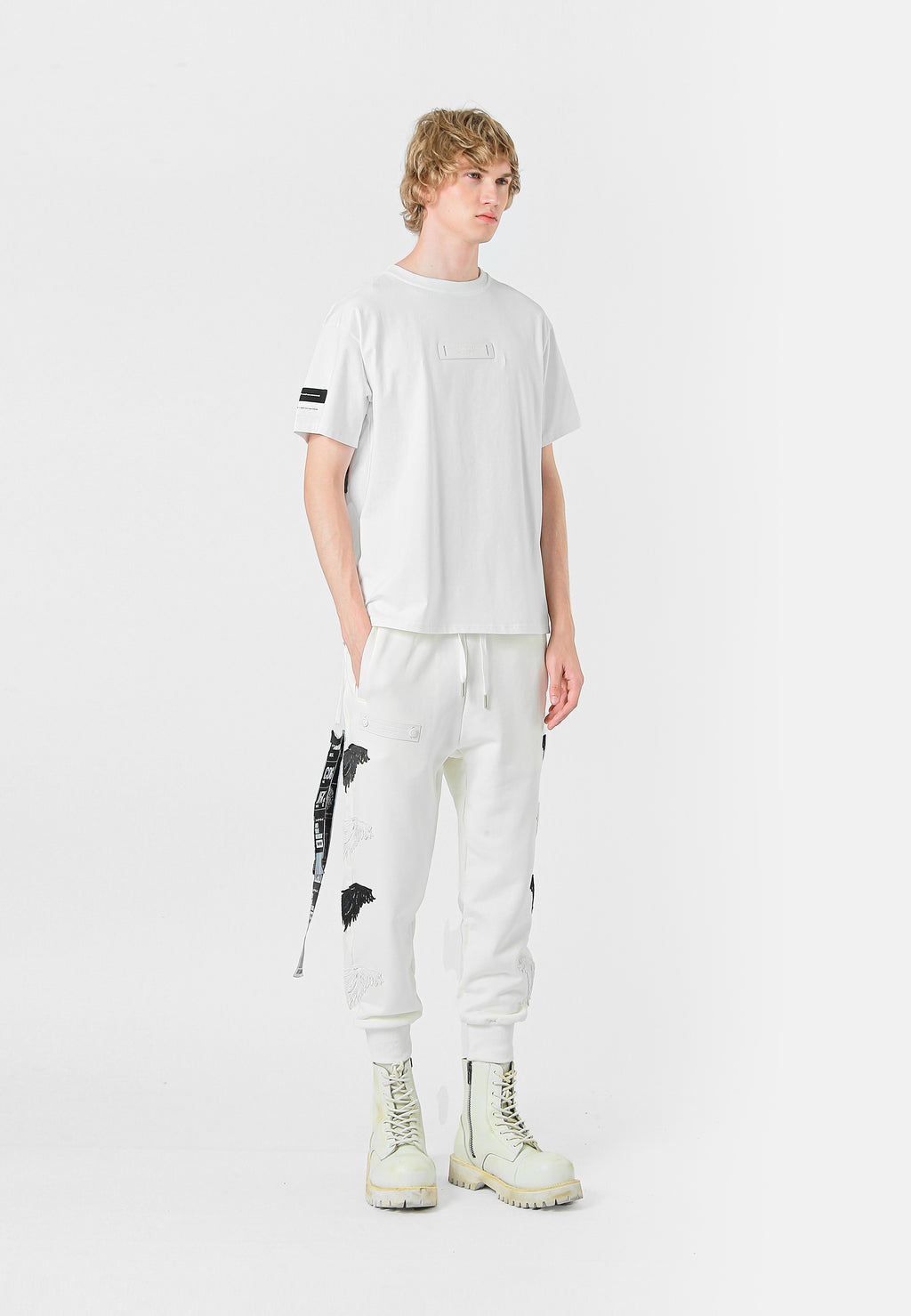 WING T-SHIRT
