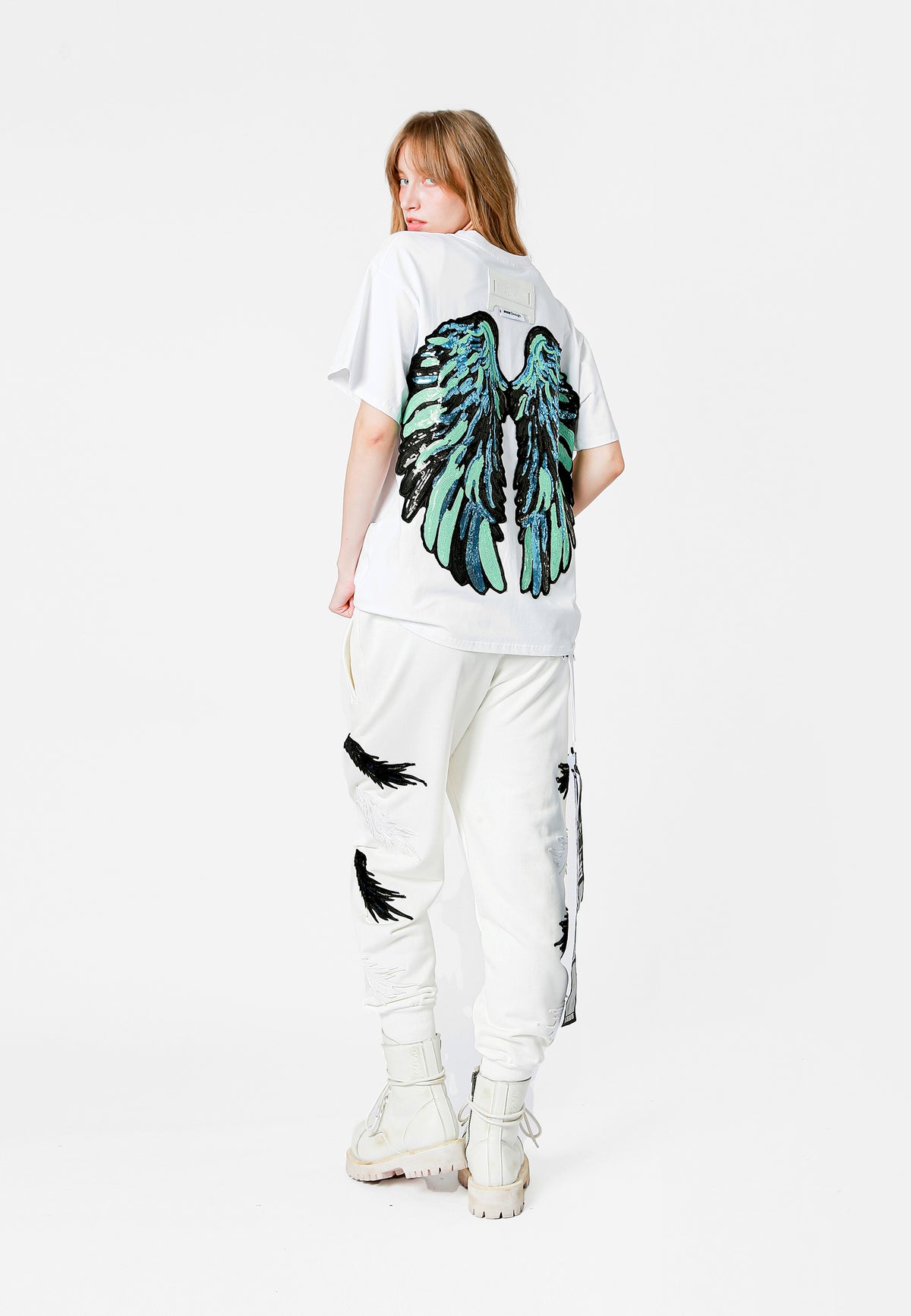 WING T-SHIRT