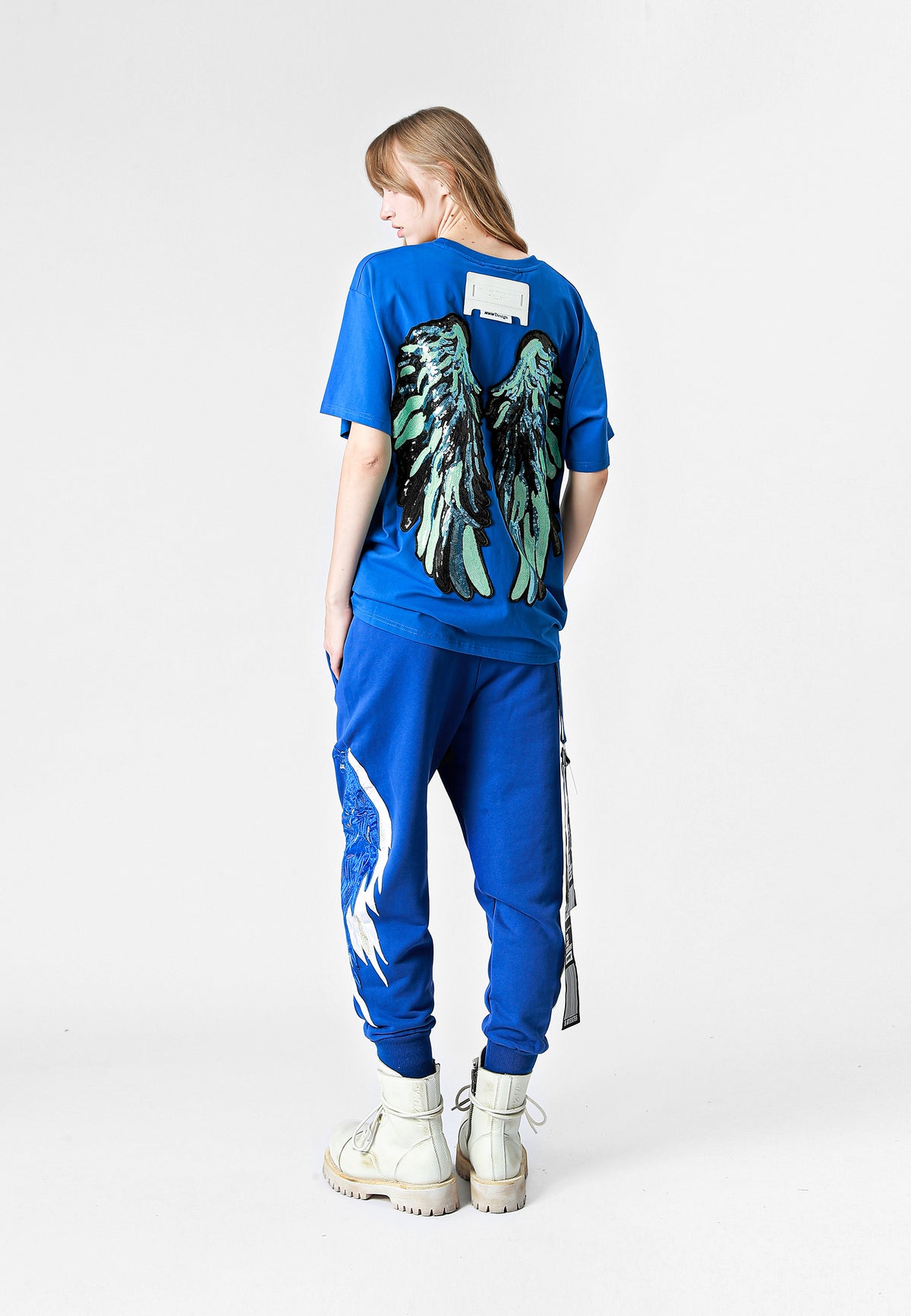 WING T-SHIRT