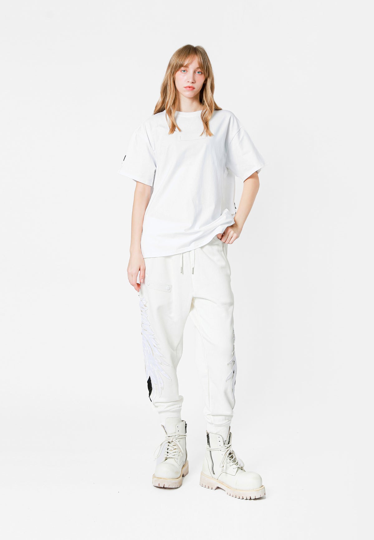 WING T-SHIRT