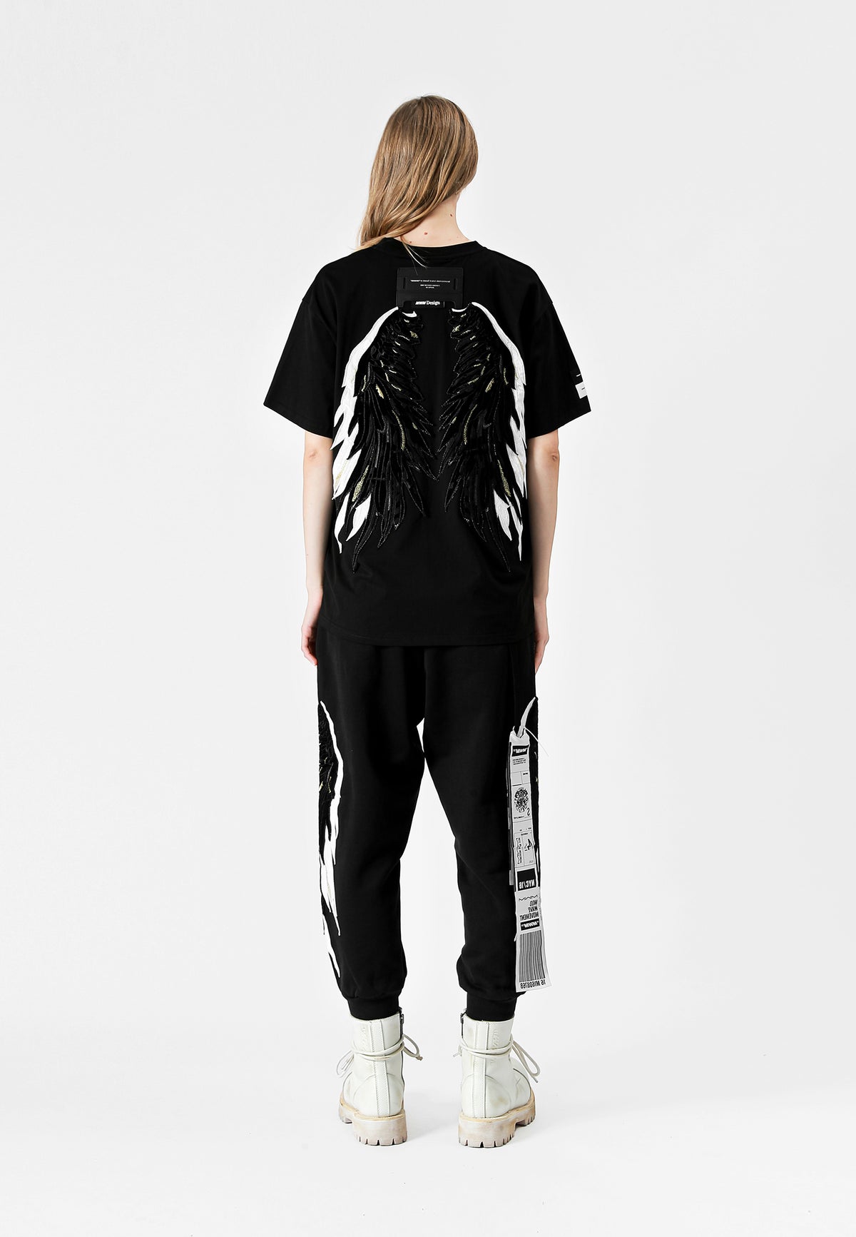 WING T-SHIRT
