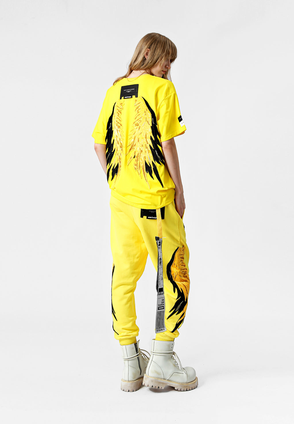 WING T-SHIRT