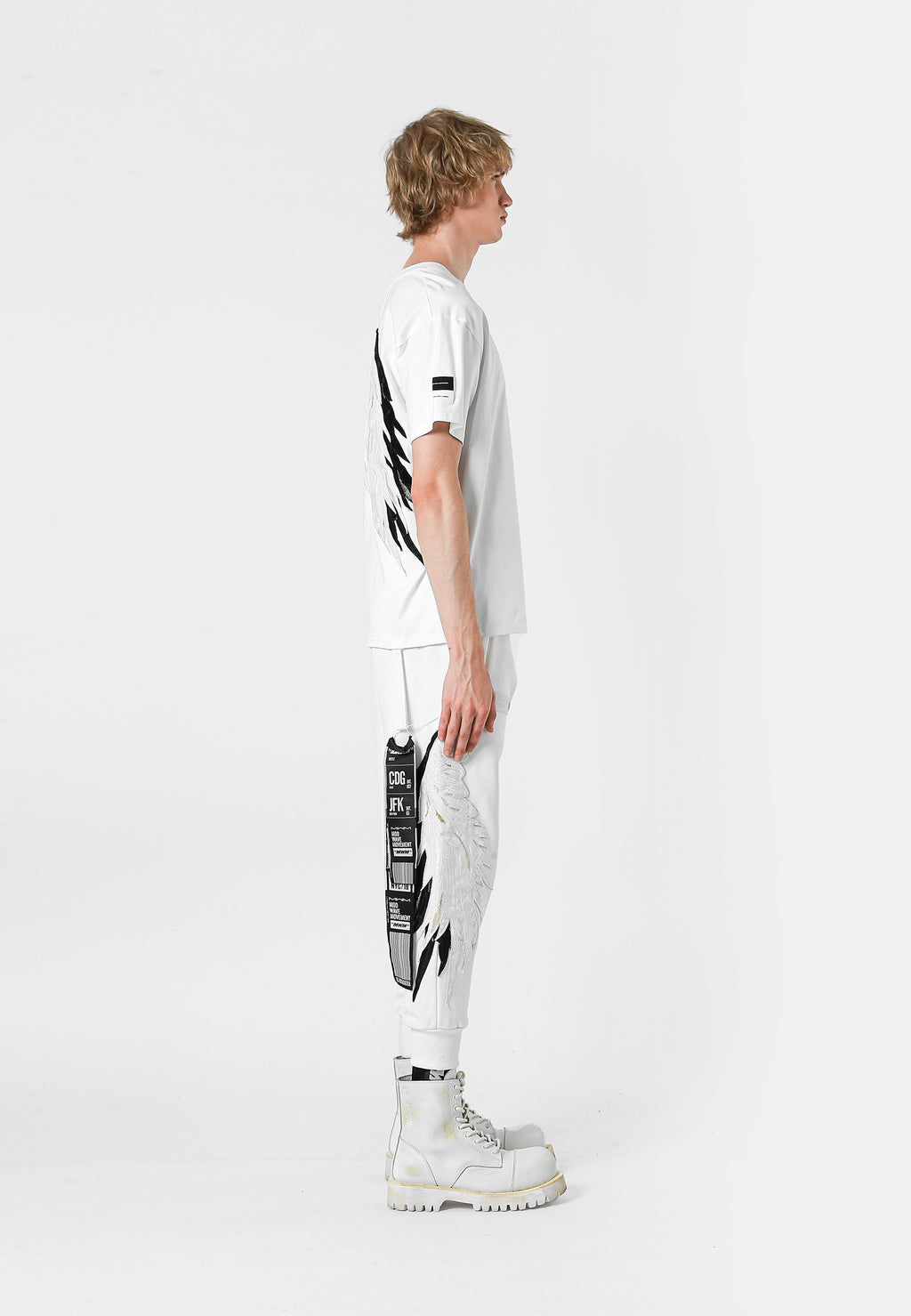 WING T-SHIRT